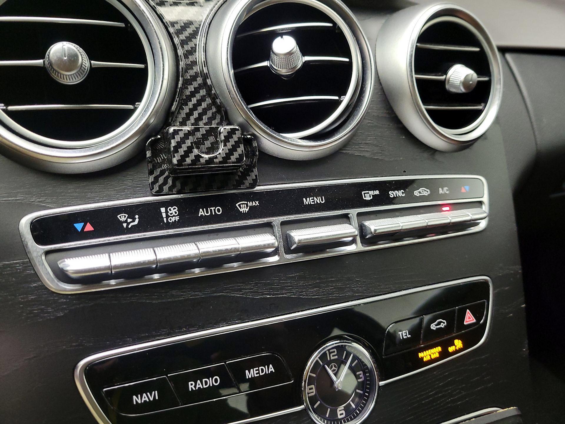Thumbnail: 2021 Mercedes-Benz C-Class - 16