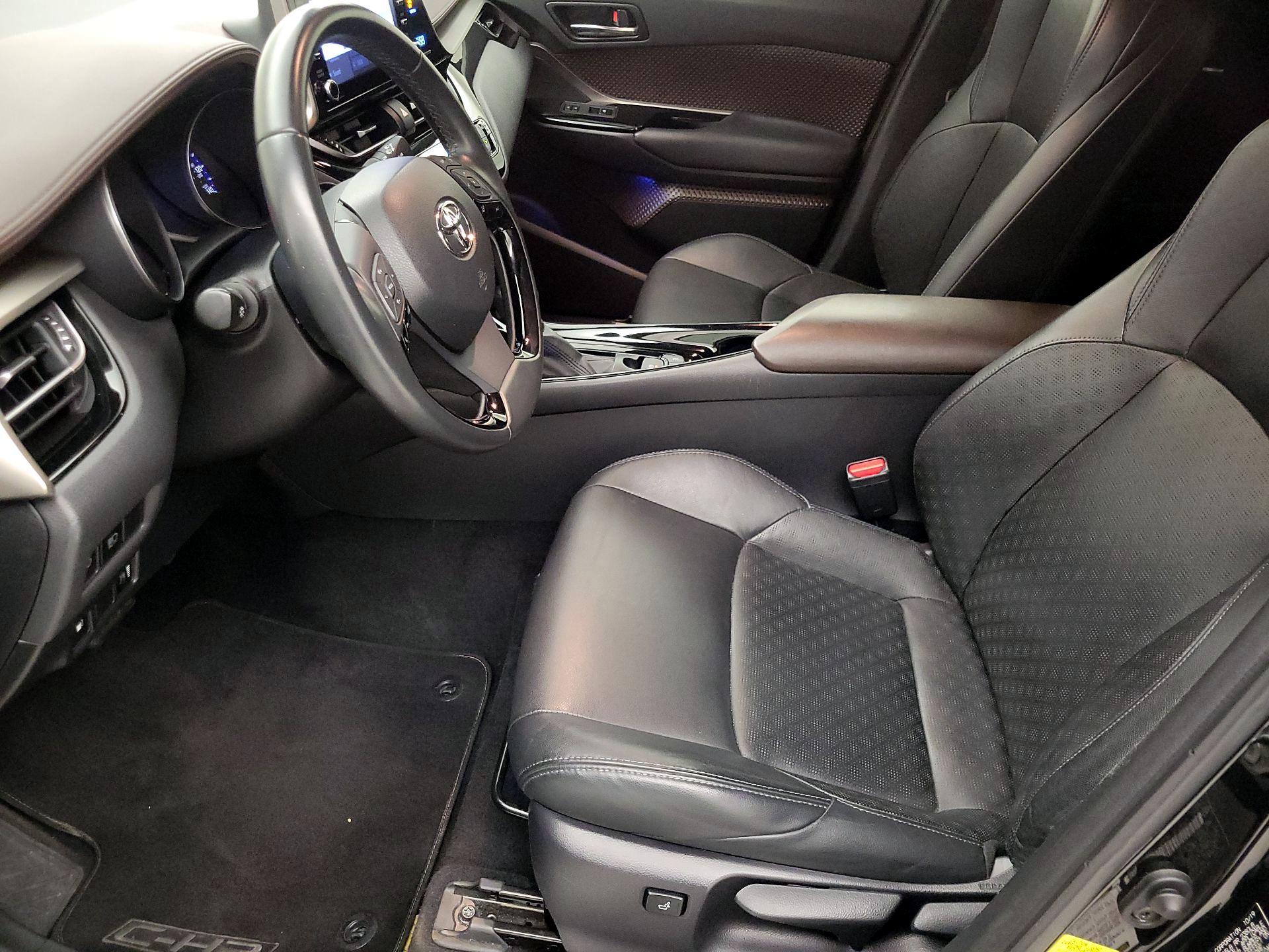 Thumbnail: 2019 Toyota C-HR - 11