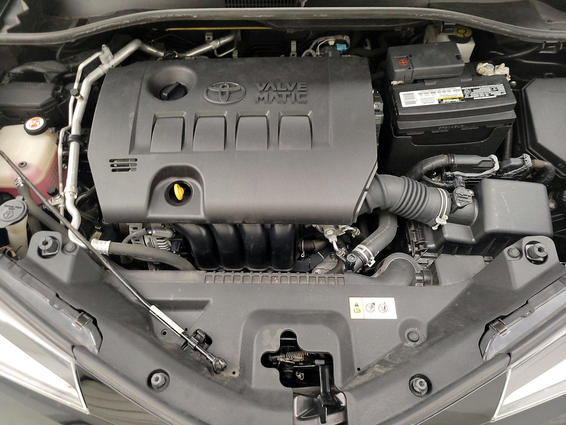 Thumbnail: 2019 Toyota C-HR - 20