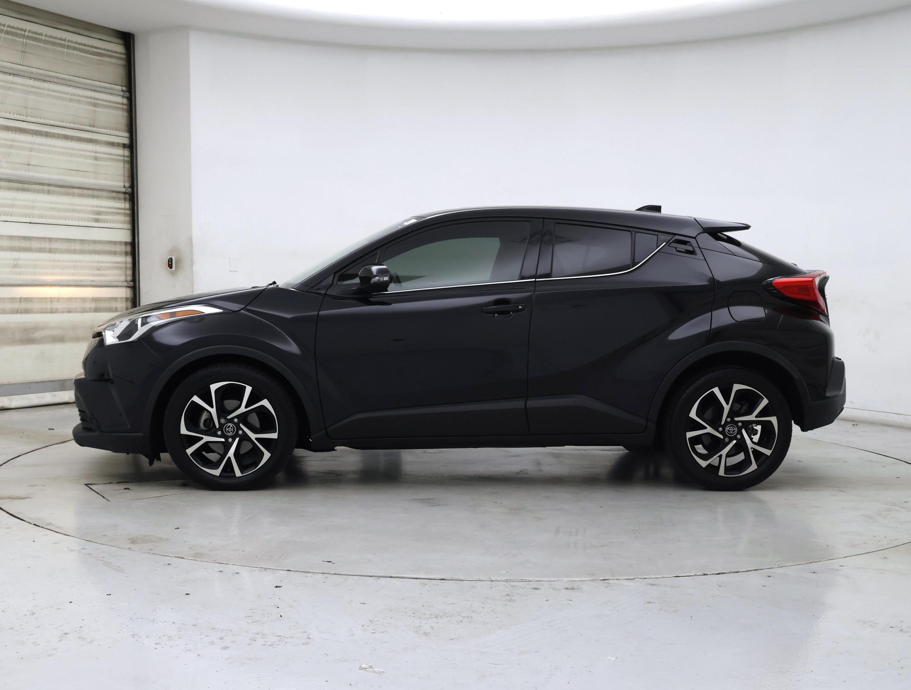 Thumbnail: 2019 Toyota C-HR - 3