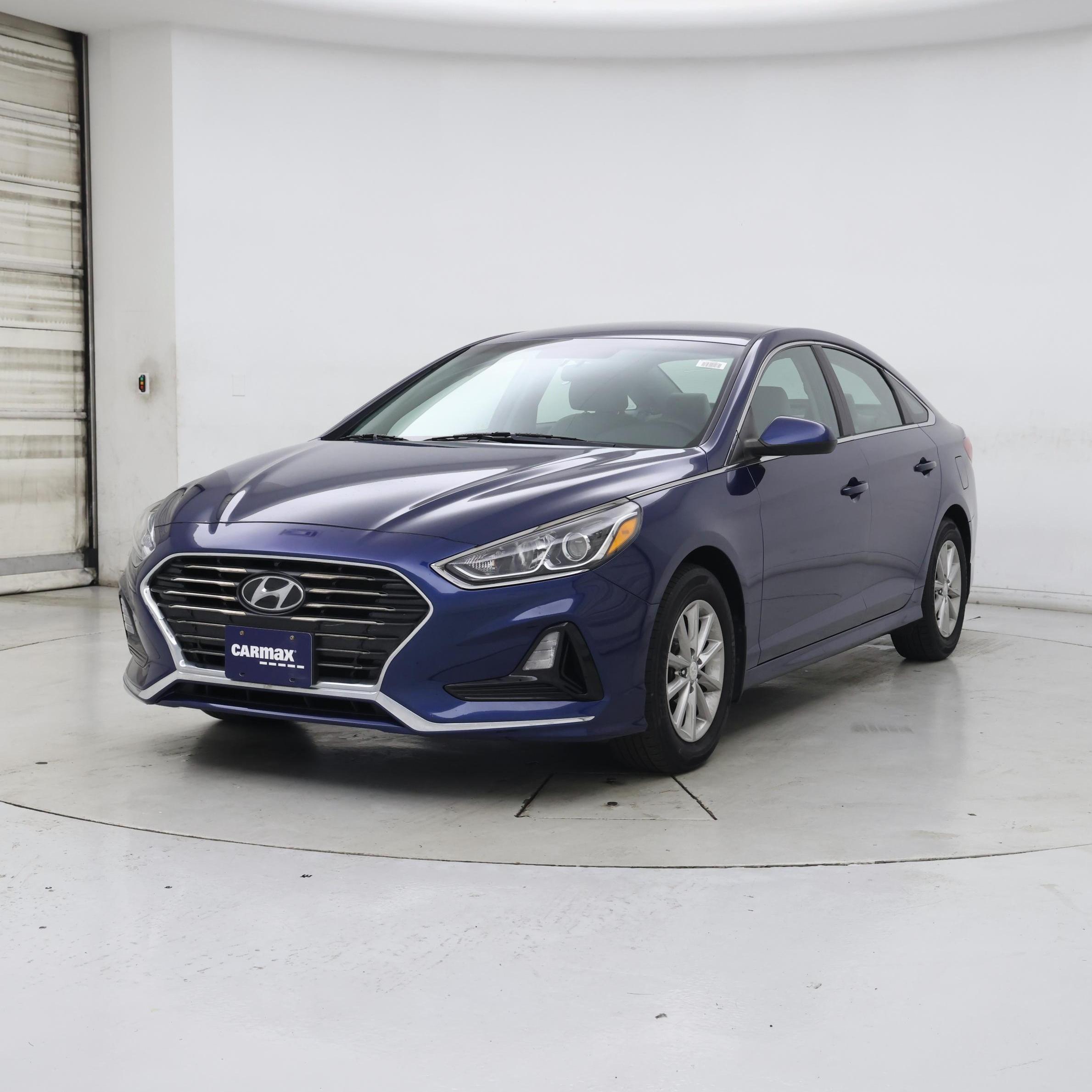 Thumbnail: 2019 Hyundai Sonata - 4