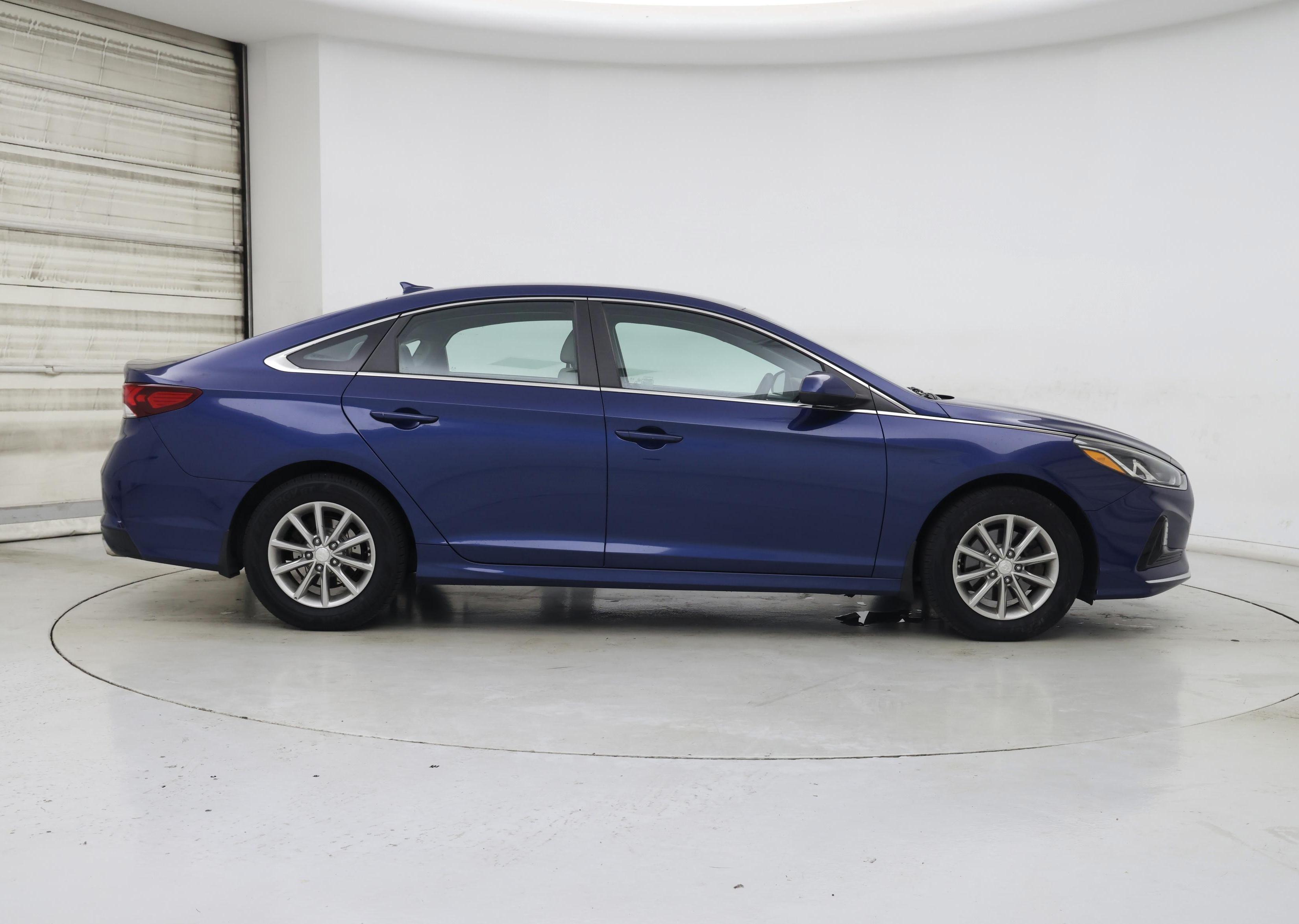 Thumbnail: 2019 Hyundai Sonata - 7