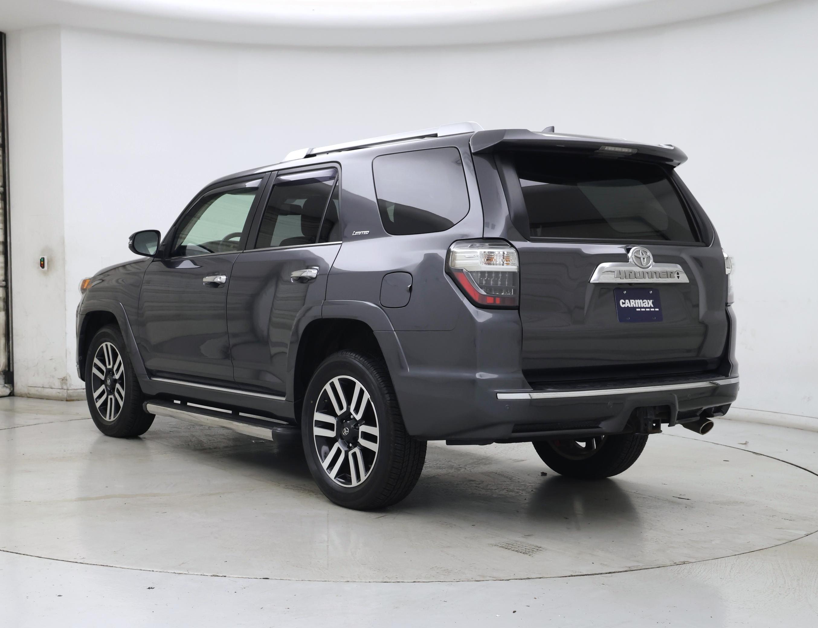 Thumbnail: 2016 Toyota 4Runner - 2