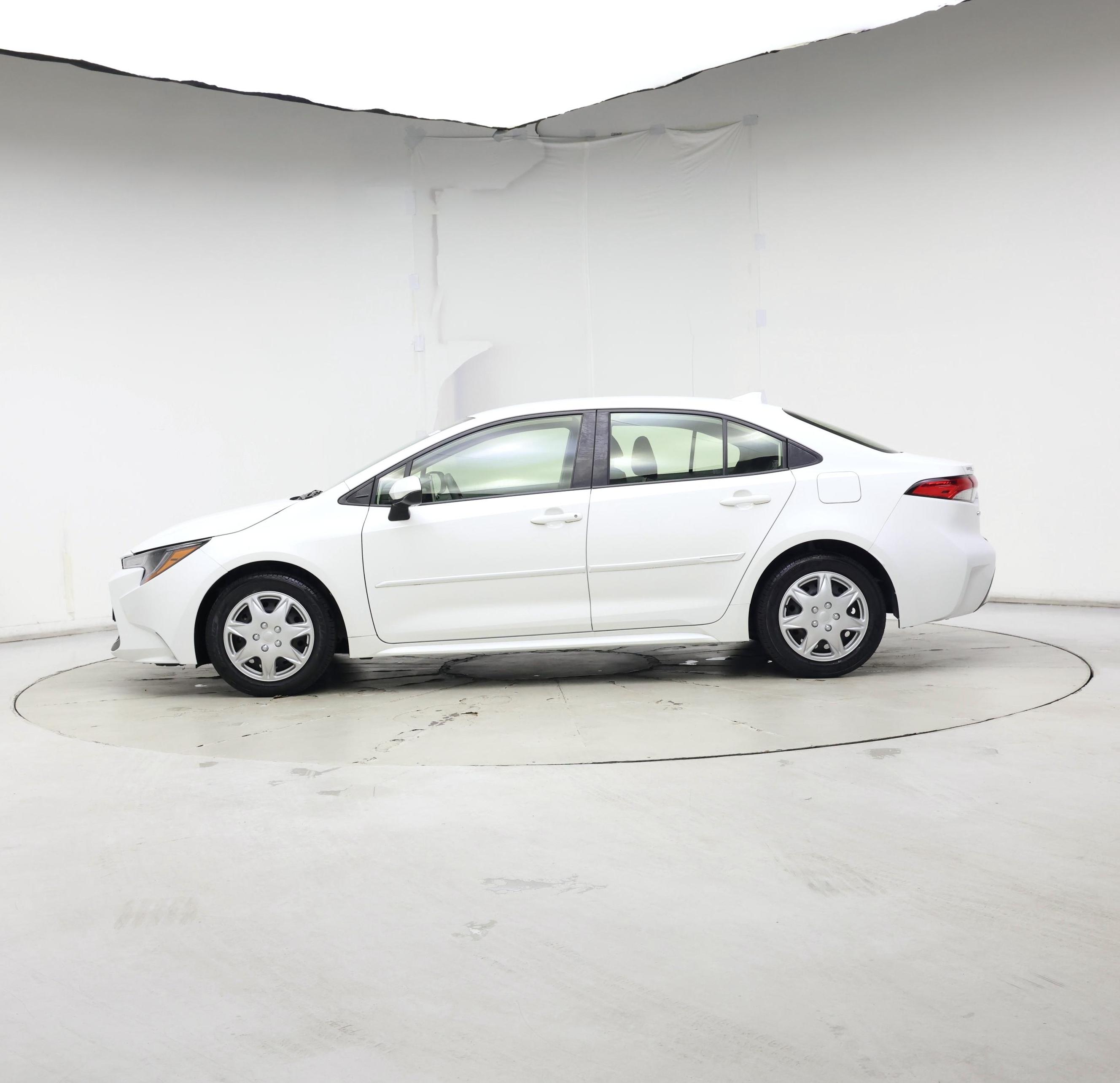 Thumbnail: 2021 Toyota Corolla - 3