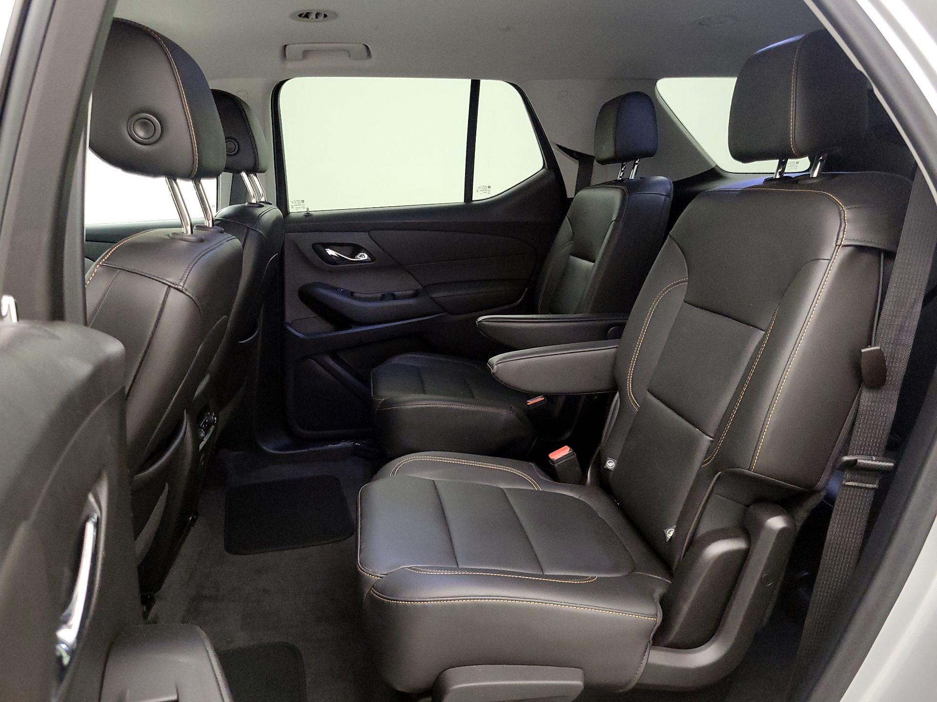 Thumbnail: 2020 Chevrolet Traverse - 19