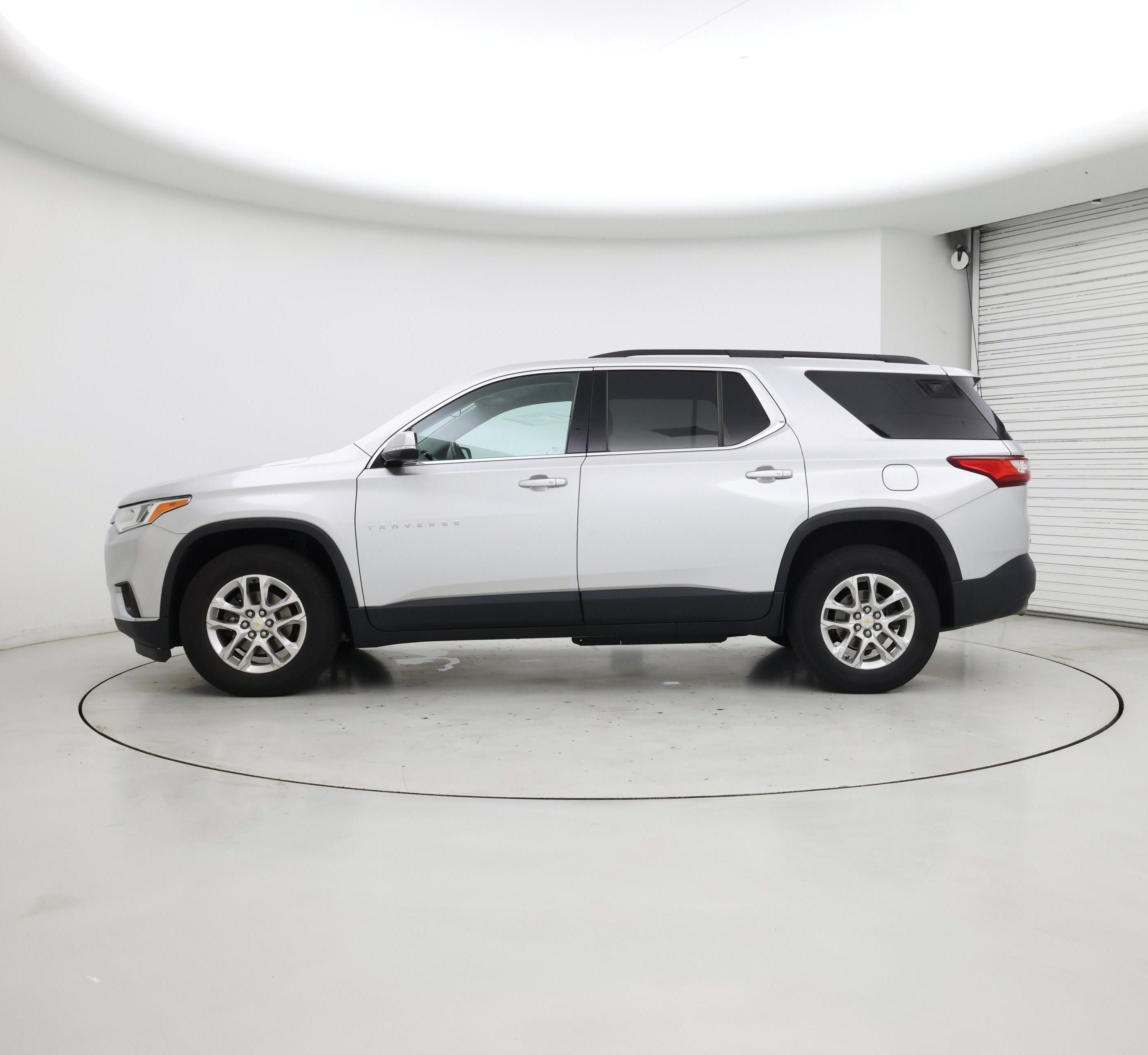 Thumbnail: 2020 Chevrolet Traverse - 3