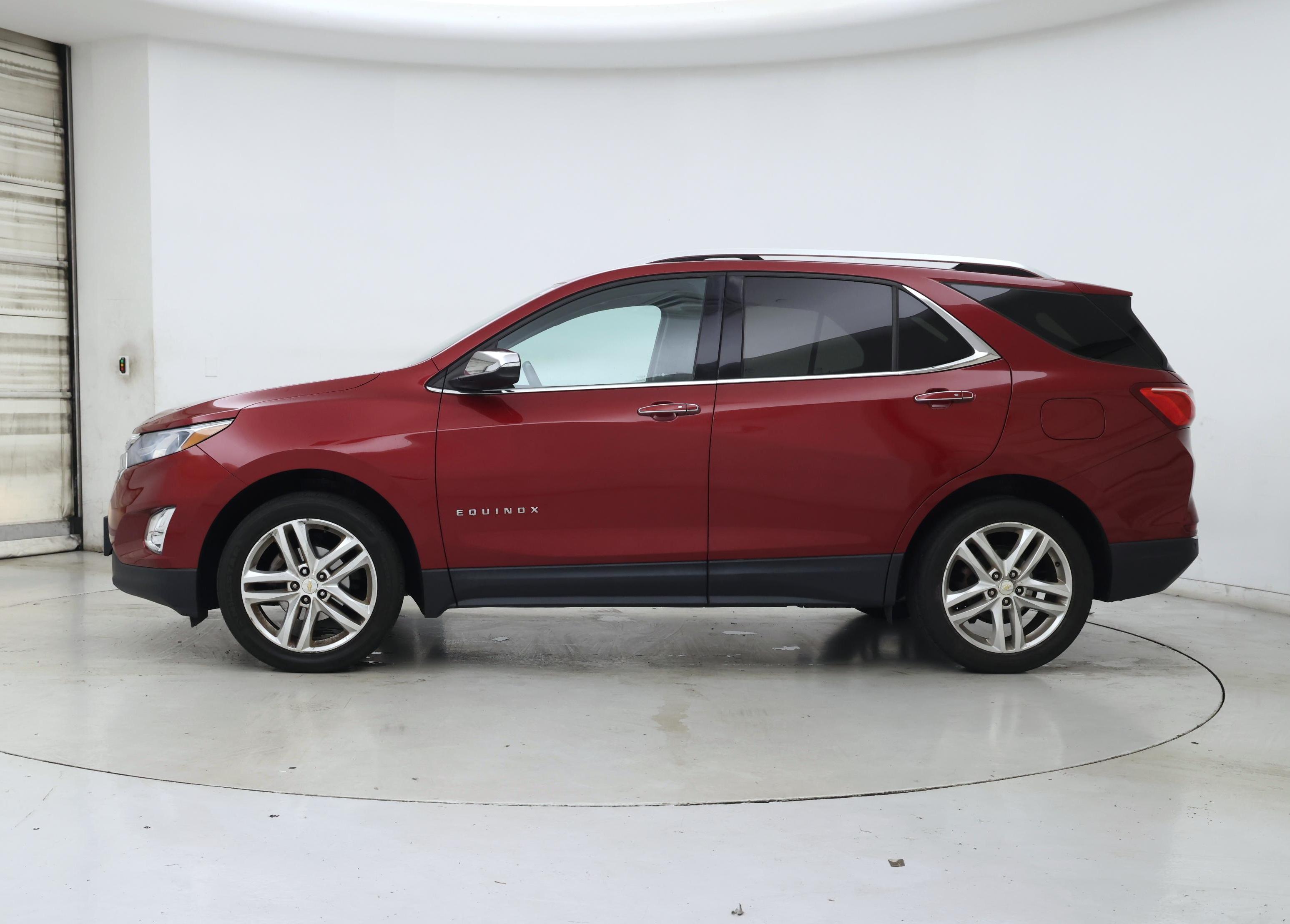 Thumbnail: 2018 Chevrolet Equinox - 3