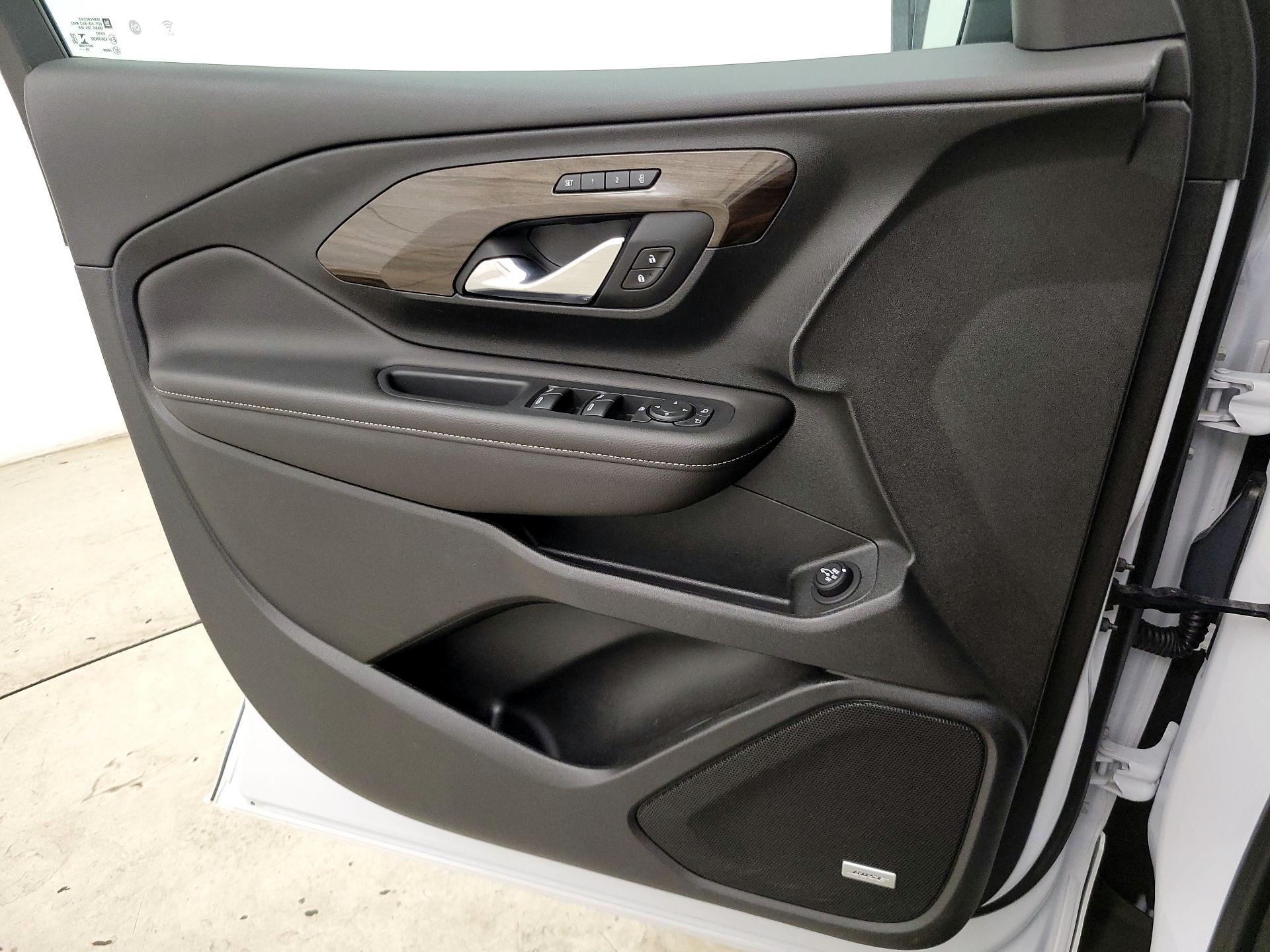 Thumbnail: 2020 GMC Terrain - 12
