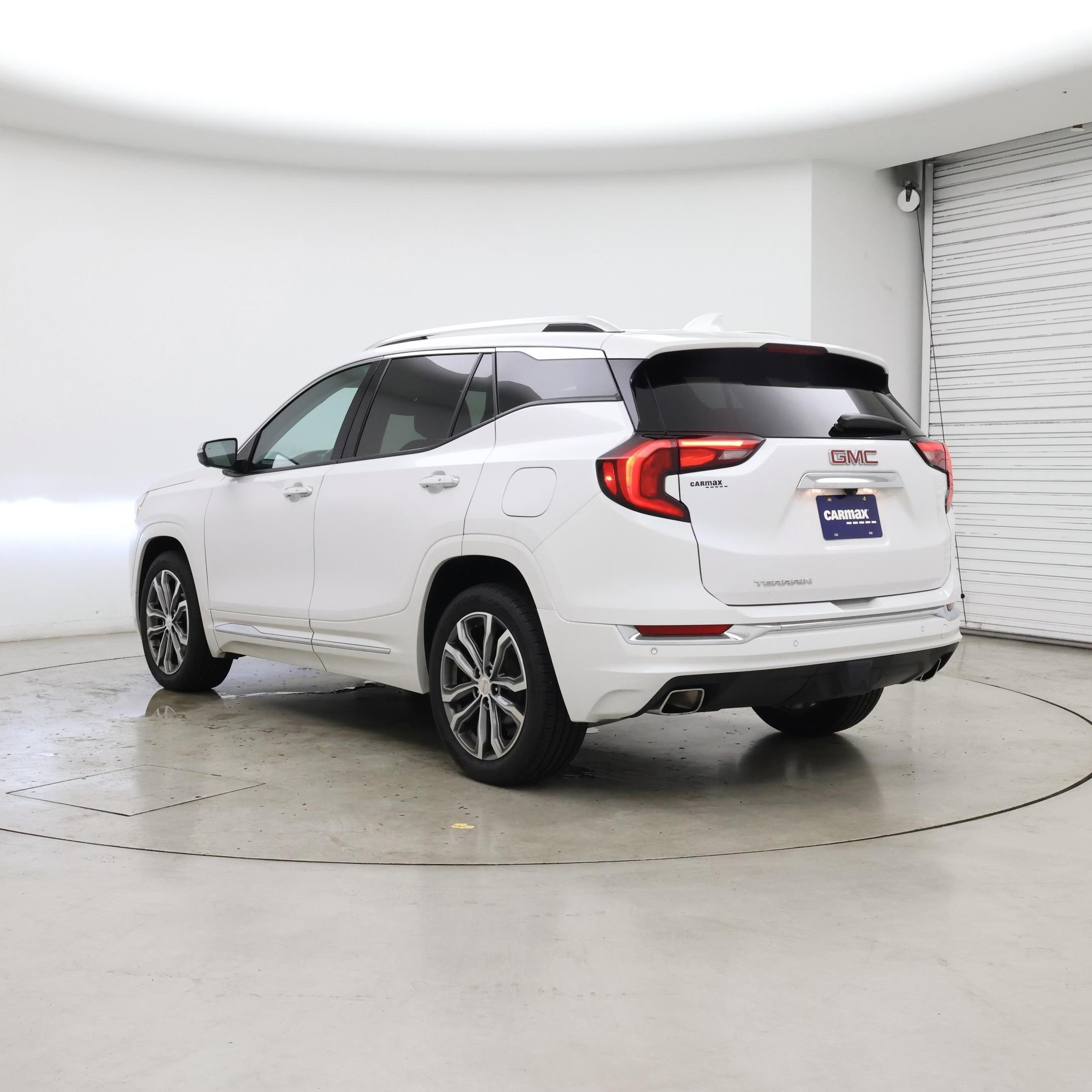 Thumbnail: 2020 GMC Terrain - 2