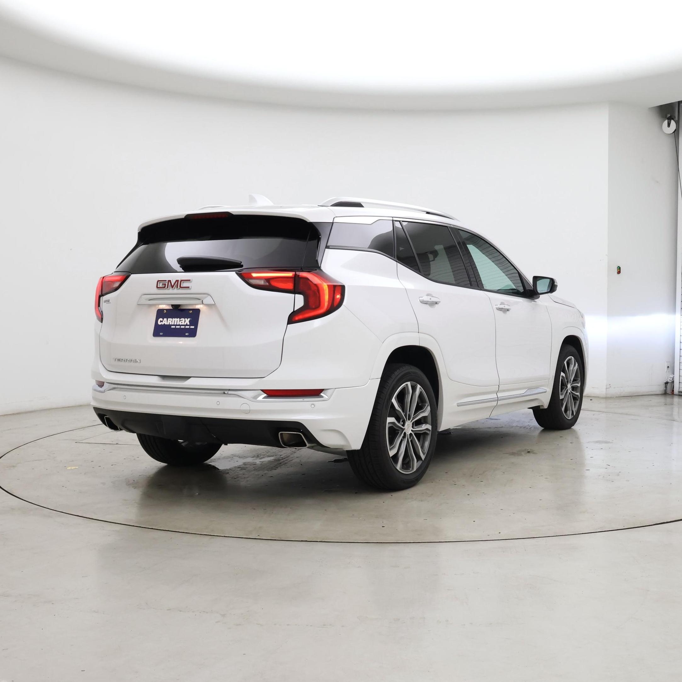 Thumbnail: 2020 GMC Terrain - 8