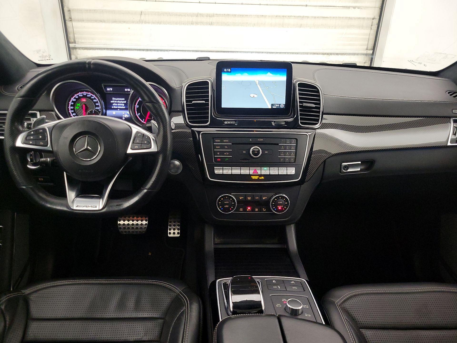 Thumbnail: 2017 Mercedes-Benz GL-Class - 9