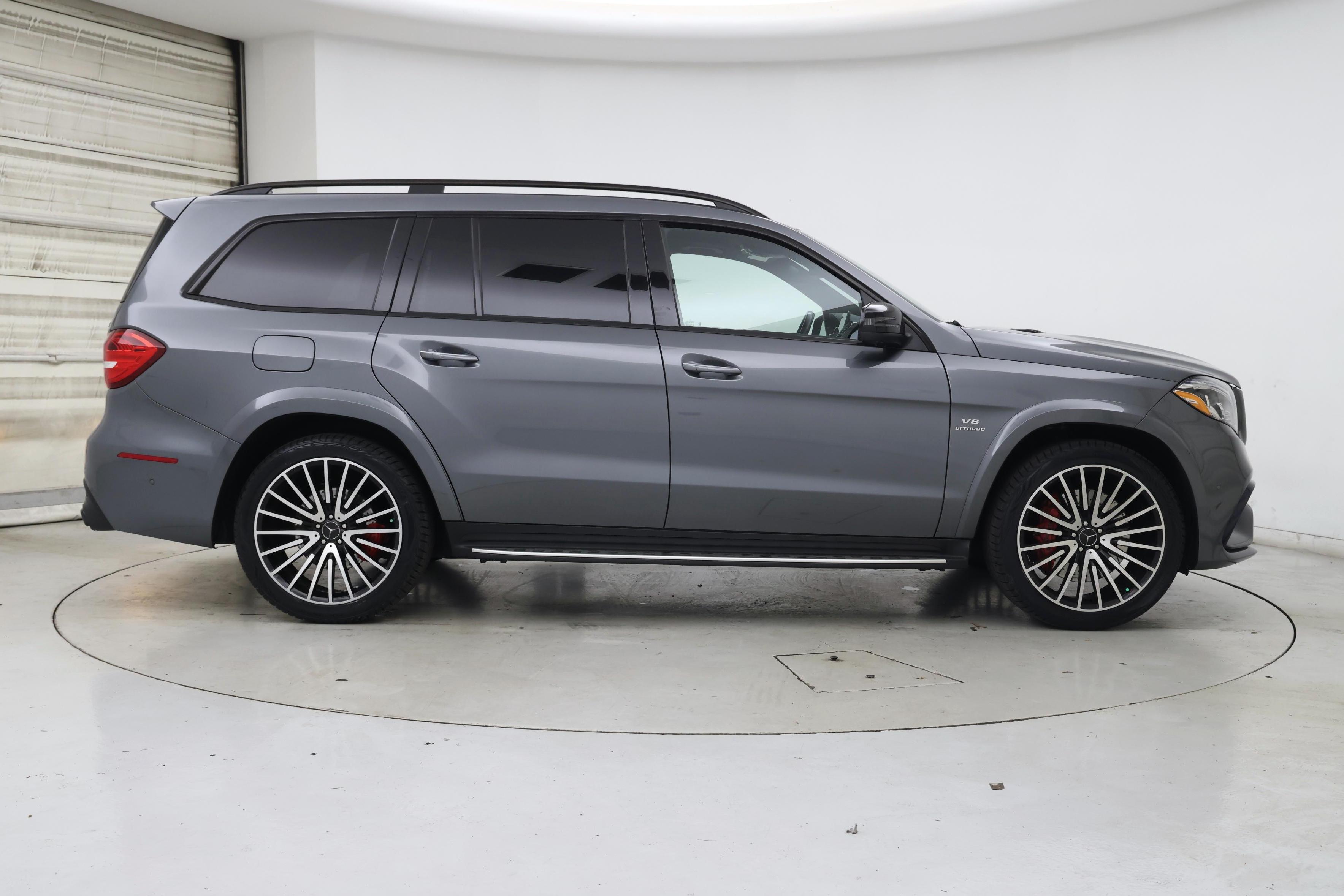 Thumbnail: 2017 Mercedes-Benz GL-Class - 7