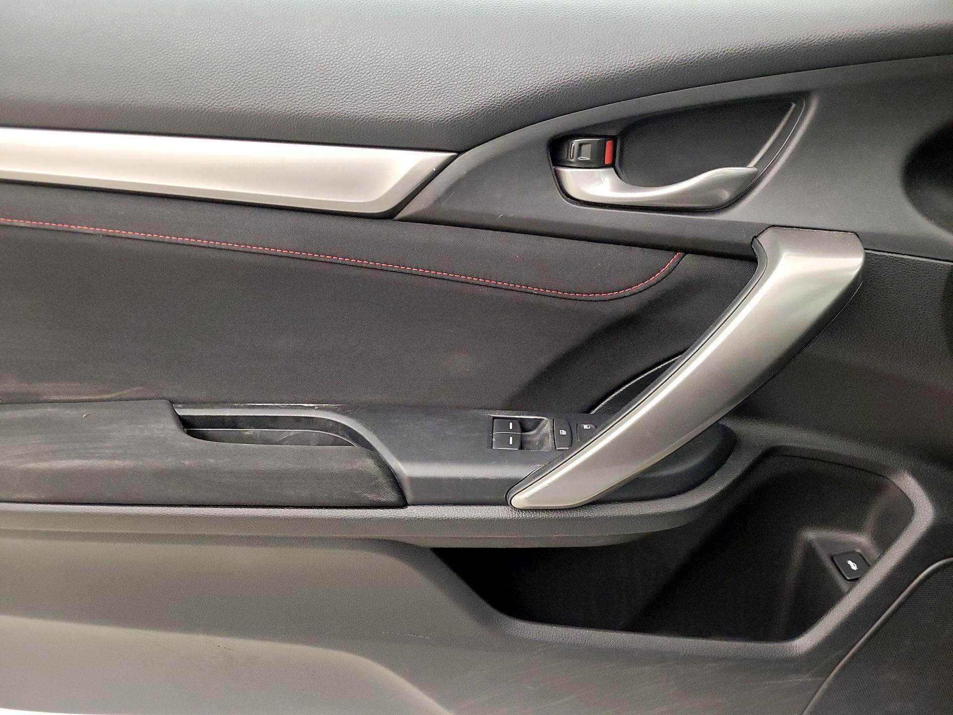 Thumbnail: 2018 Honda Civic - 12