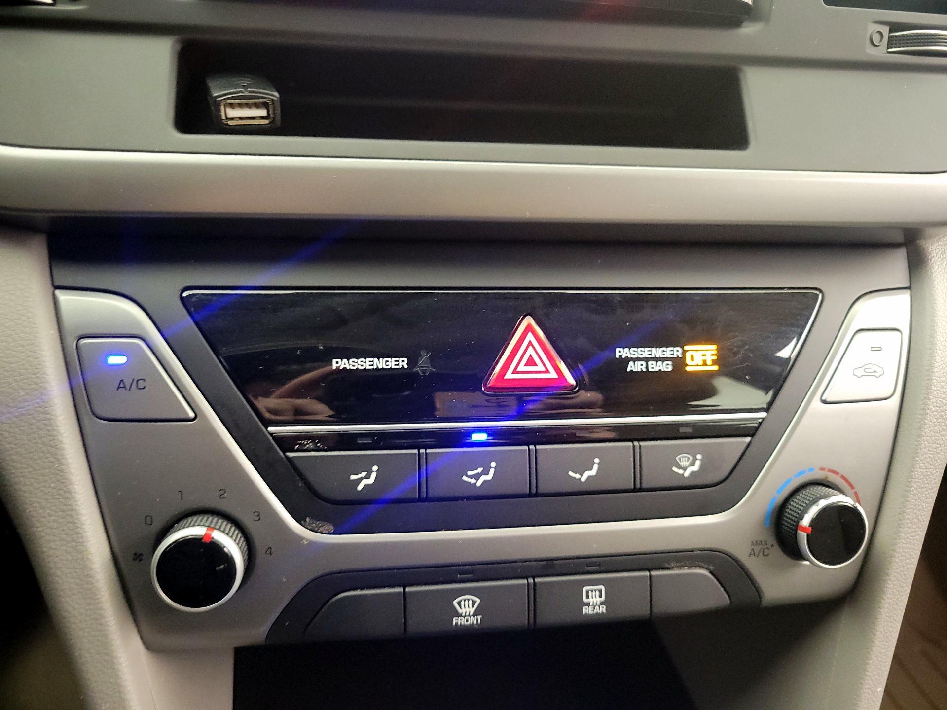 Thumbnail: 2017 Hyundai Elantra - 15