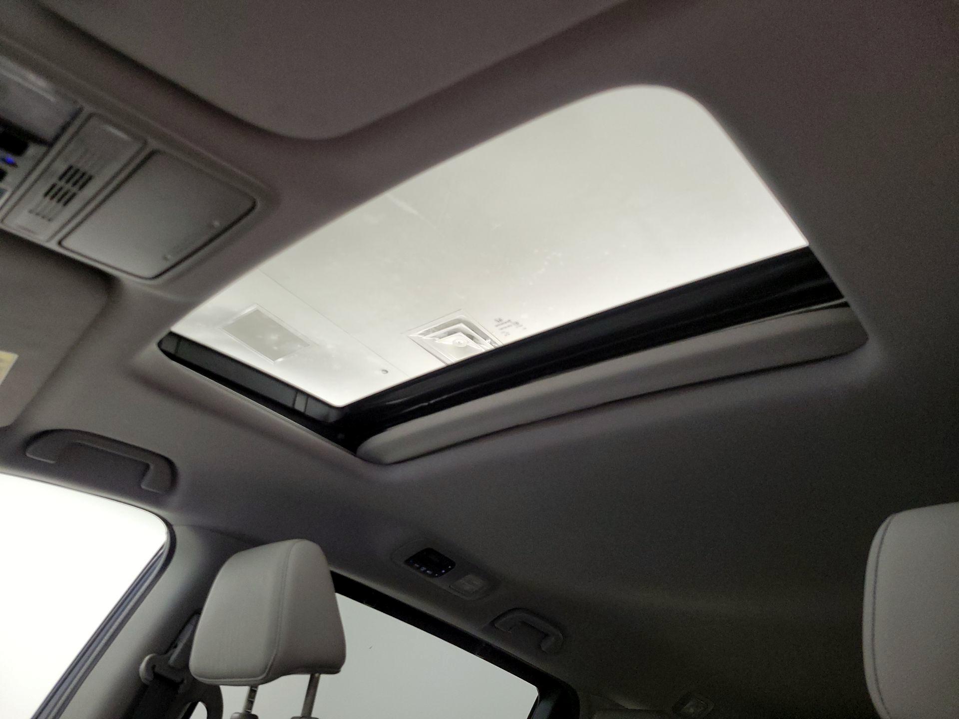 Thumbnail: 2022 Honda Odyssey - 19