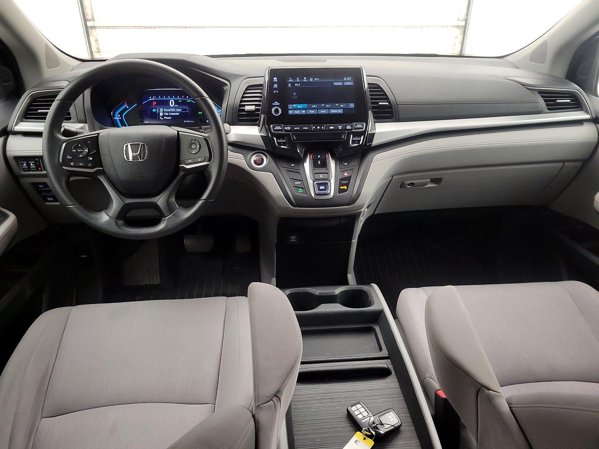 Thumbnail: 2018 Honda Odyssey - 9