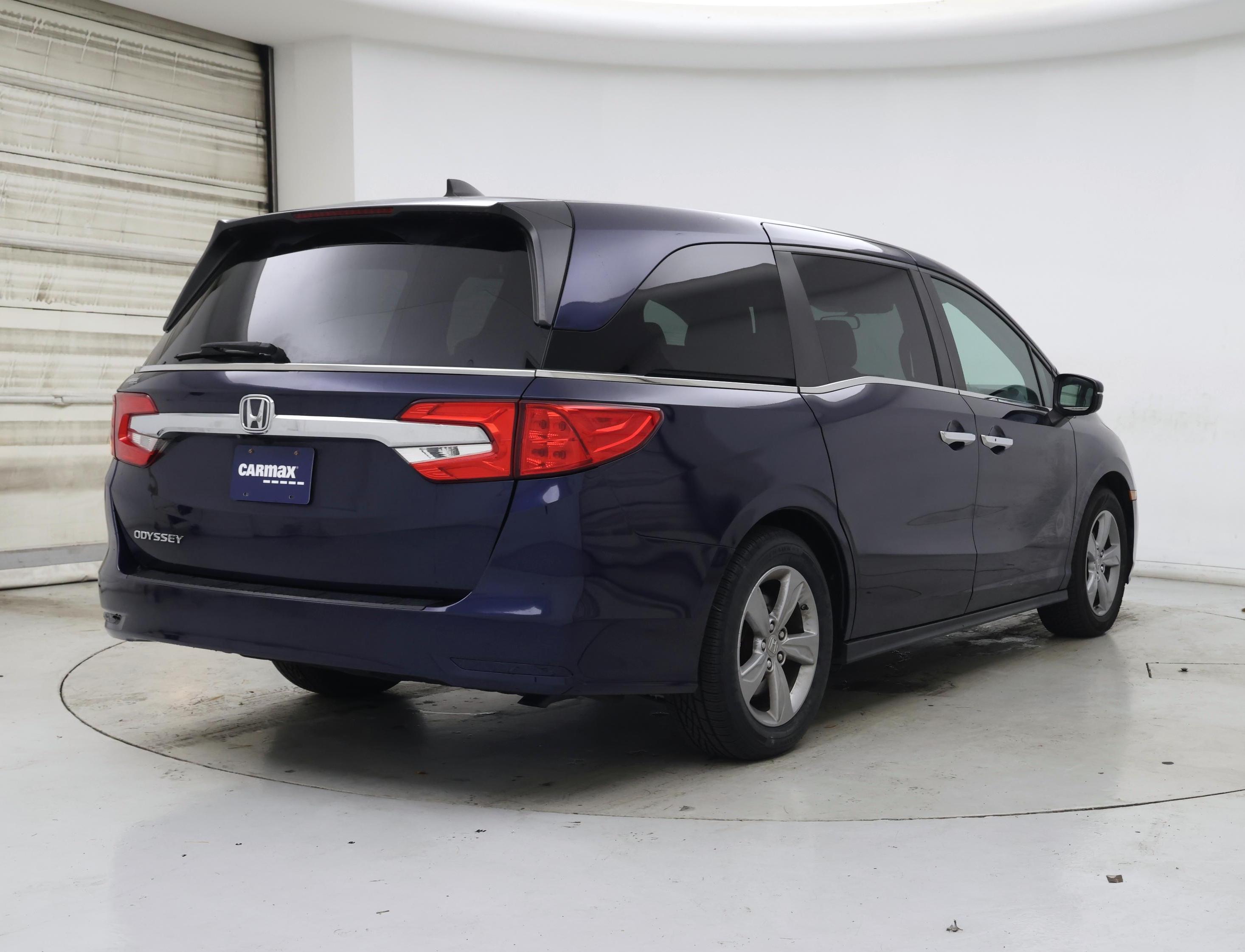 Thumbnail: 2018 Honda Odyssey - 8