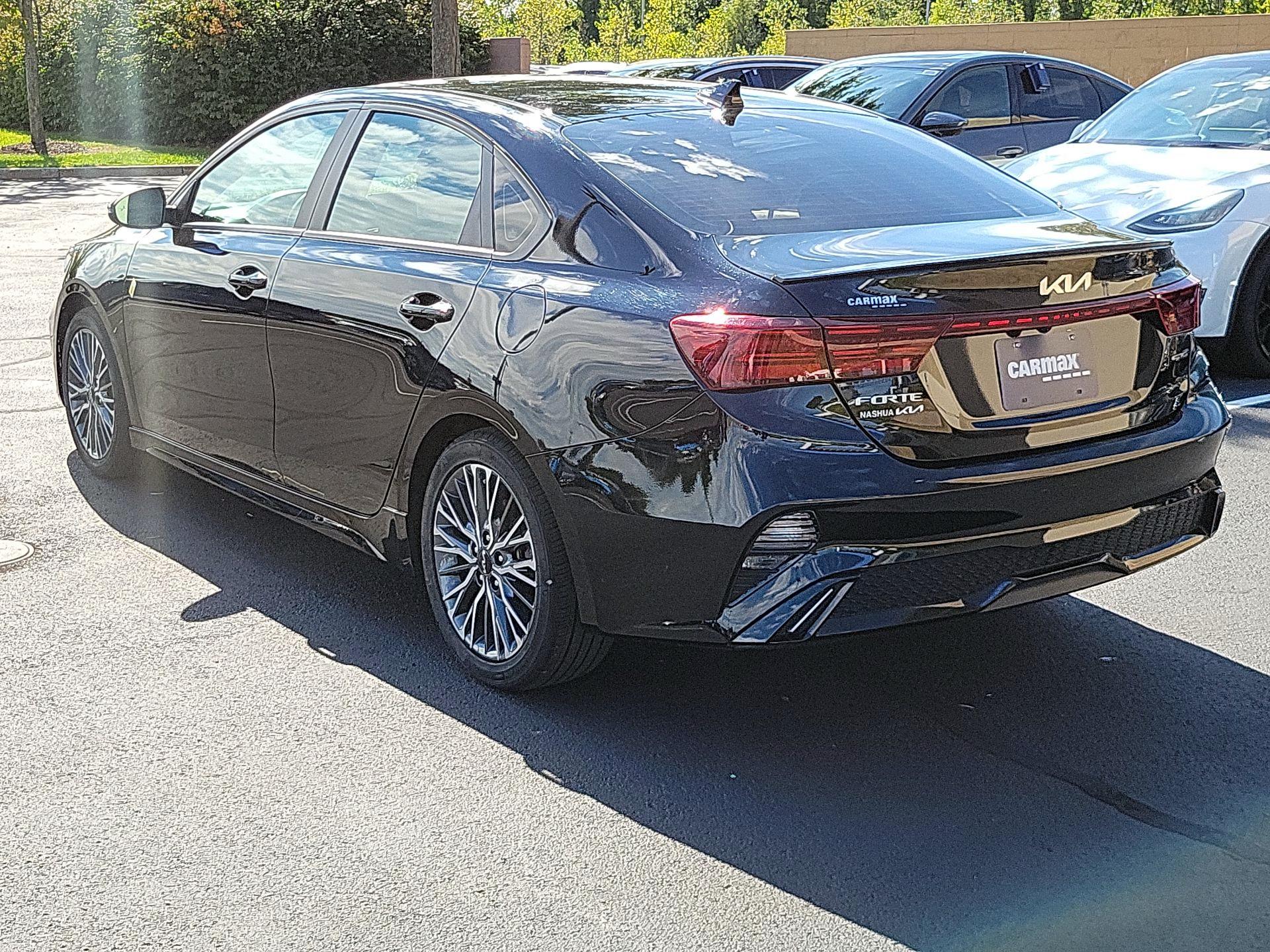 Thumbnail: 2023 Kia Forte - 7