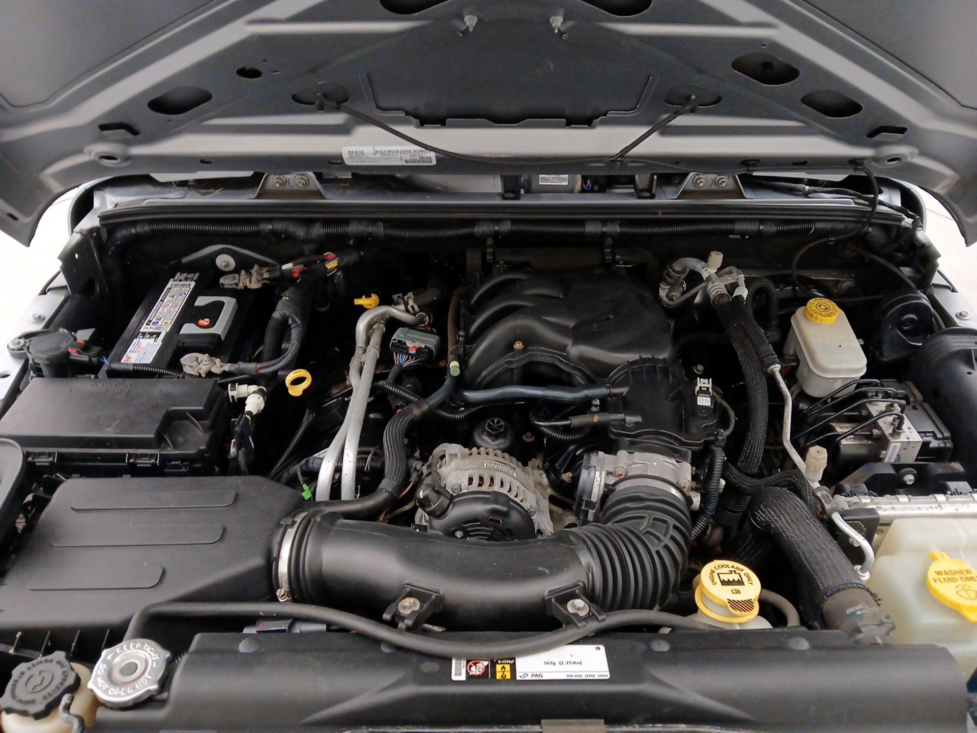 Thumbnail: 2016 Jeep Wrangler - 19