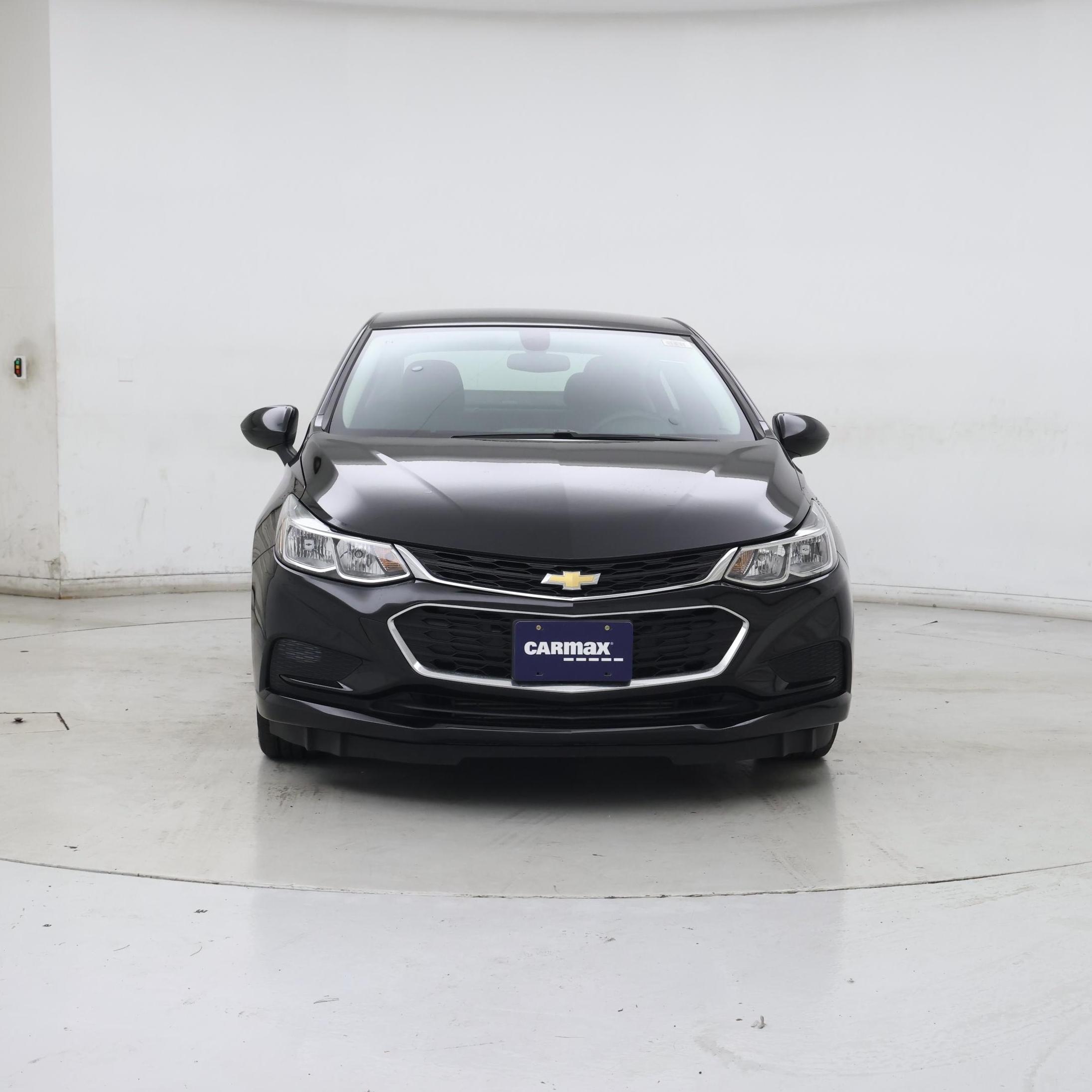 Thumbnail: 2017 Chevrolet Cruze - 5