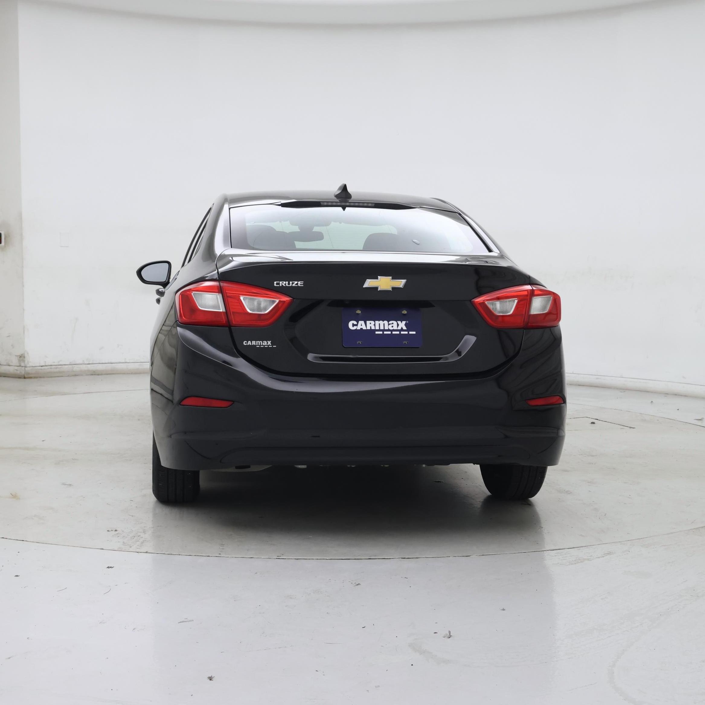 Thumbnail: 2017 Chevrolet Cruze - 6