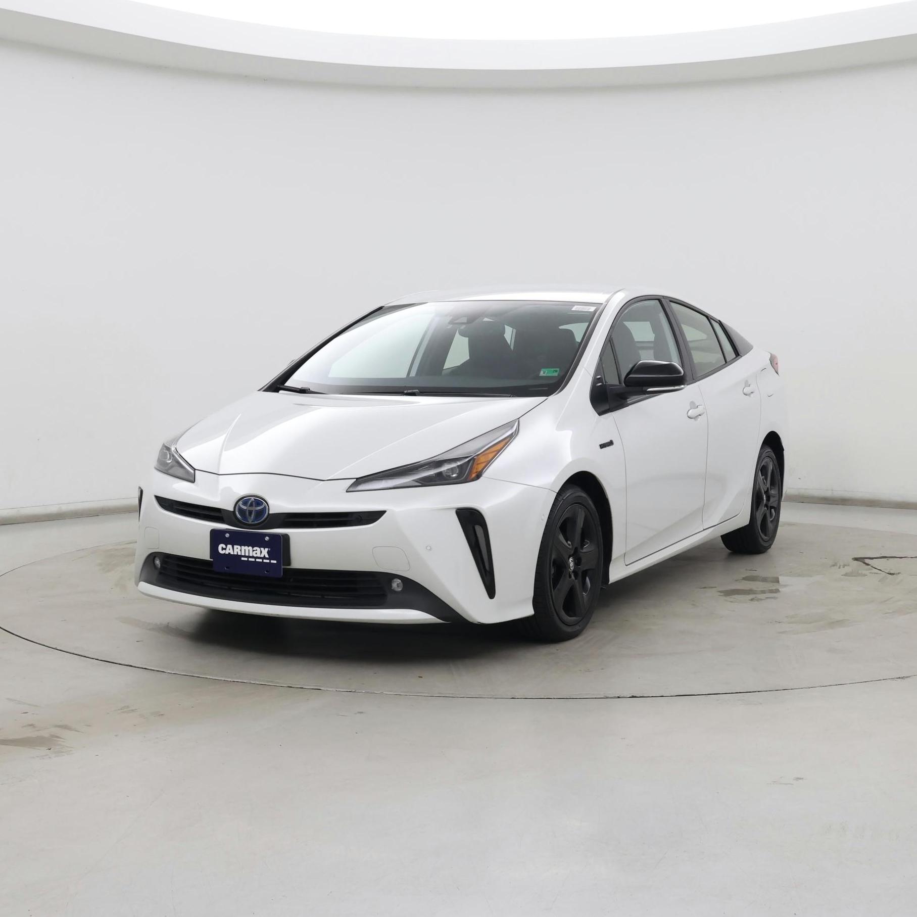 Thumbnail: 2021 Toyota Prius - 4