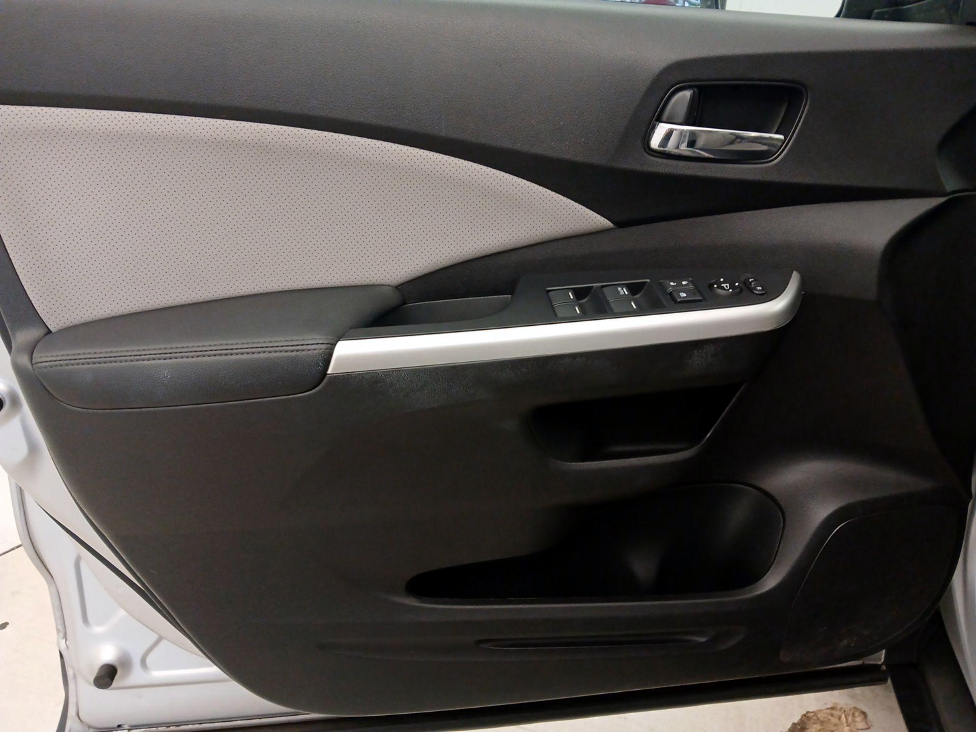 Thumbnail: 2016 Honda CR-V - 12