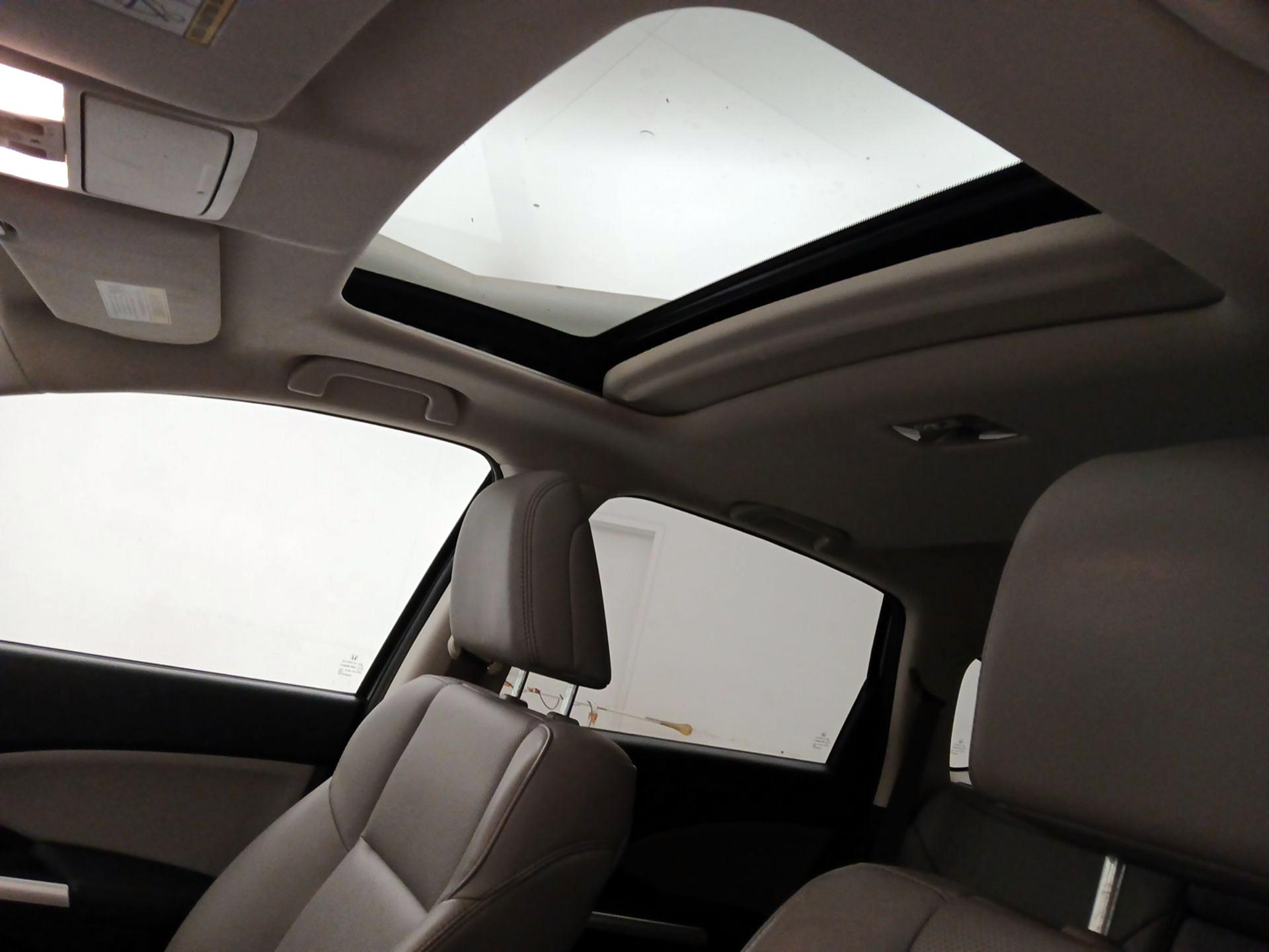 Thumbnail: 2016 Honda CR-V - 19