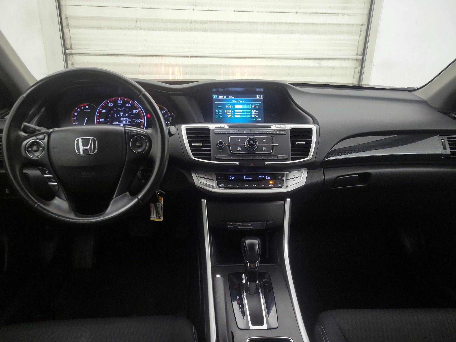 Thumbnail: 2015 Honda Accord - 9