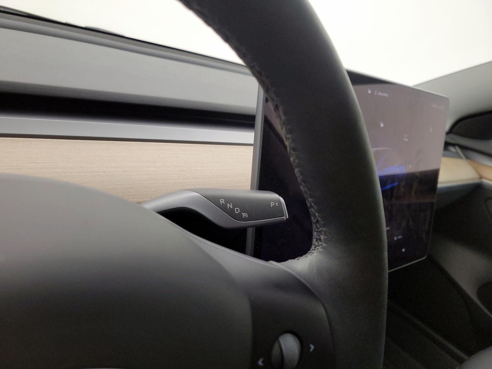 Thumbnail: 2023 Tesla Model 3 - 17