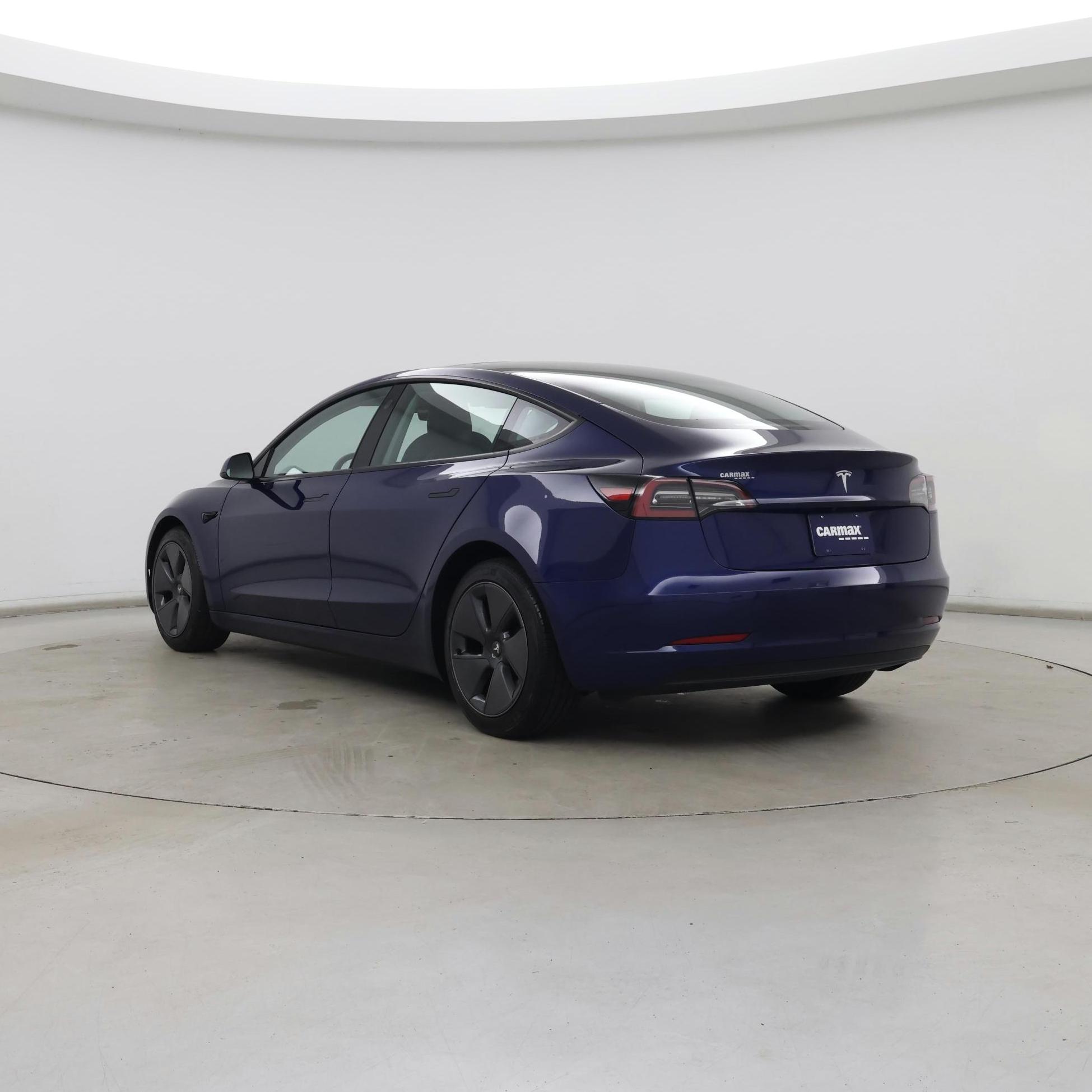 Thumbnail: 2023 Tesla Model 3 - 2