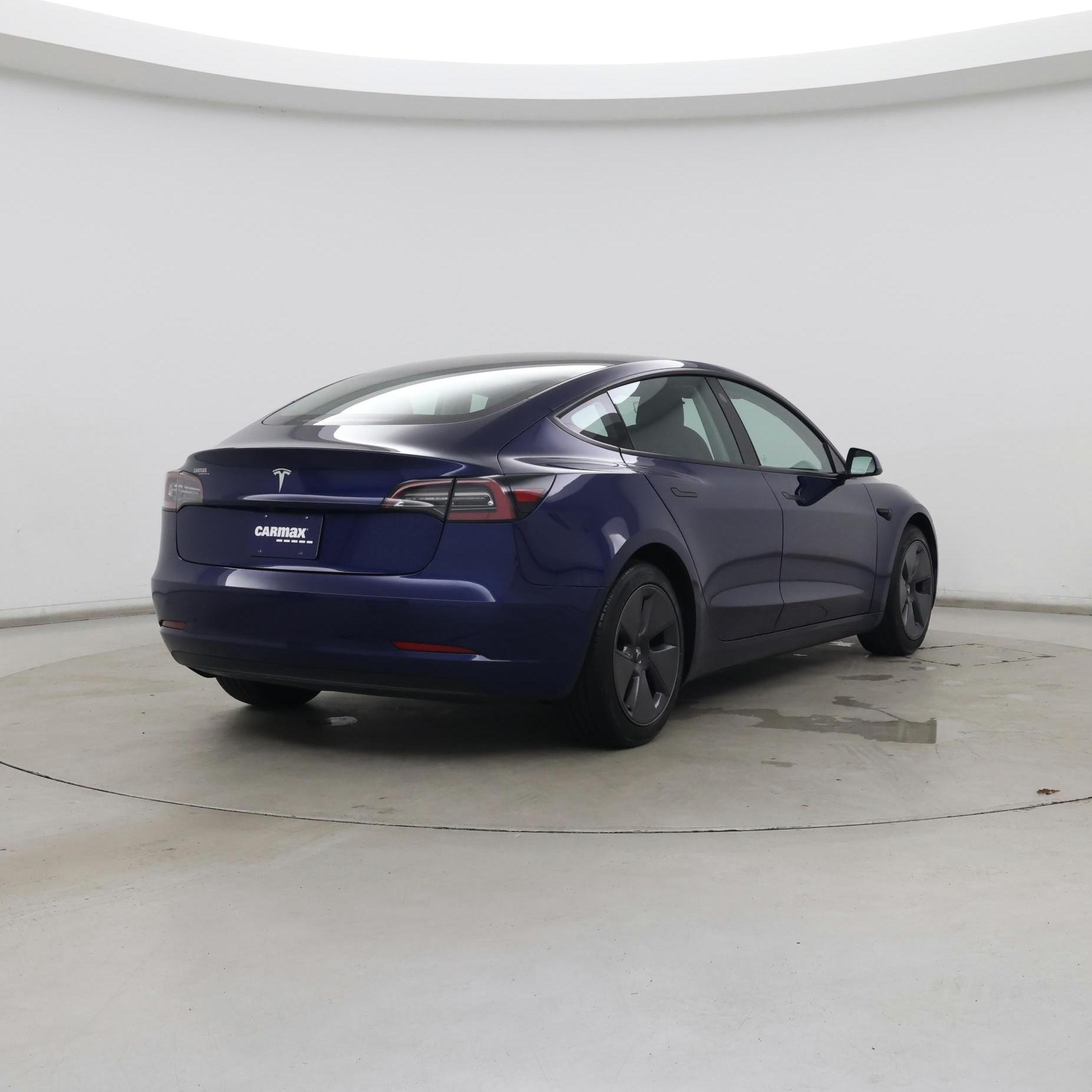 Thumbnail: 2023 Tesla Model 3 - 8