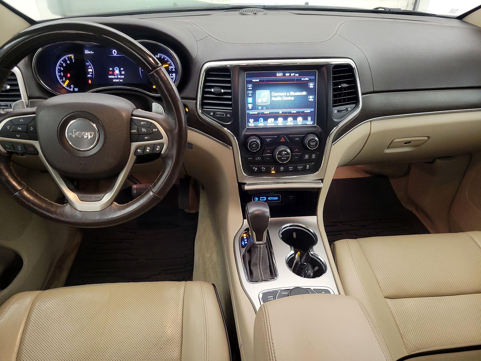 Thumbnail: 2017 Jeep Grand Cherokee - 9