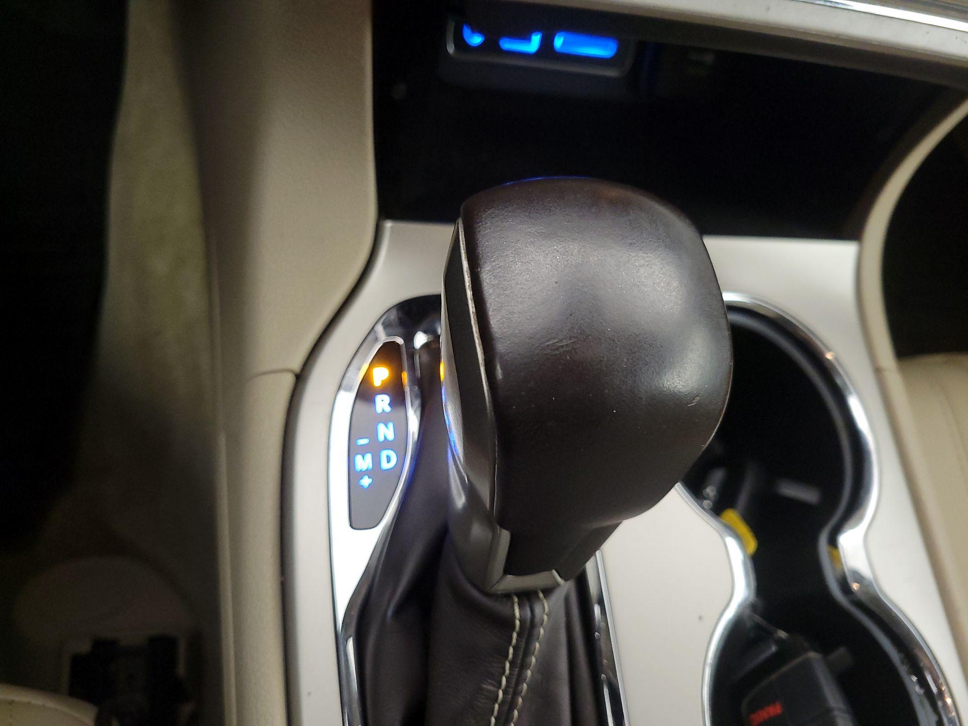 Thumbnail: 2017 Jeep Grand Cherokee - 17