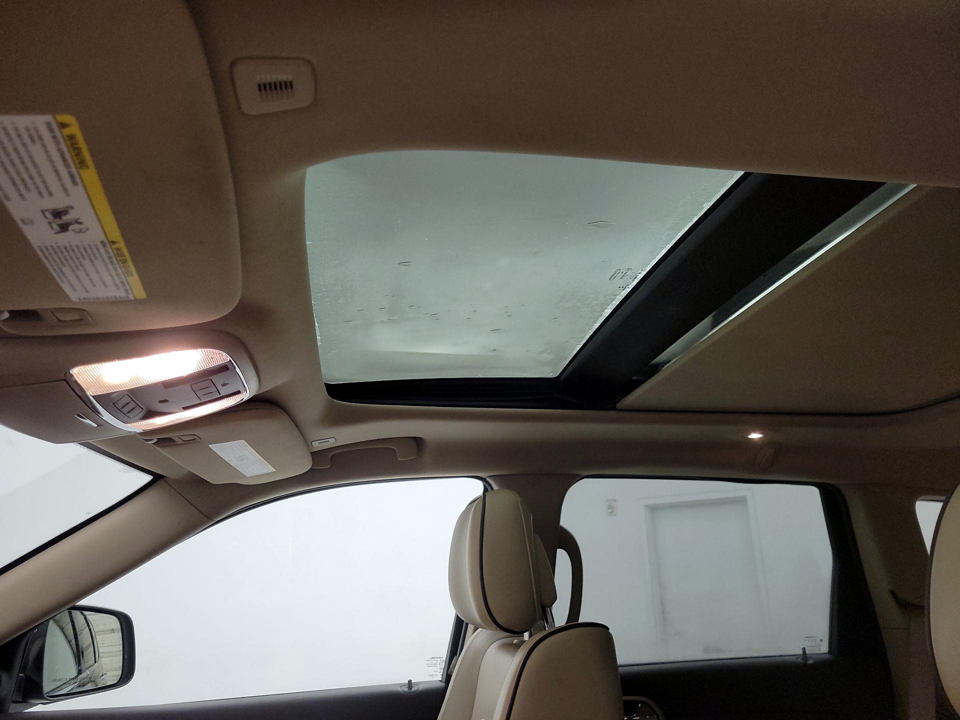 Thumbnail: 2017 Jeep Grand Cherokee - 19