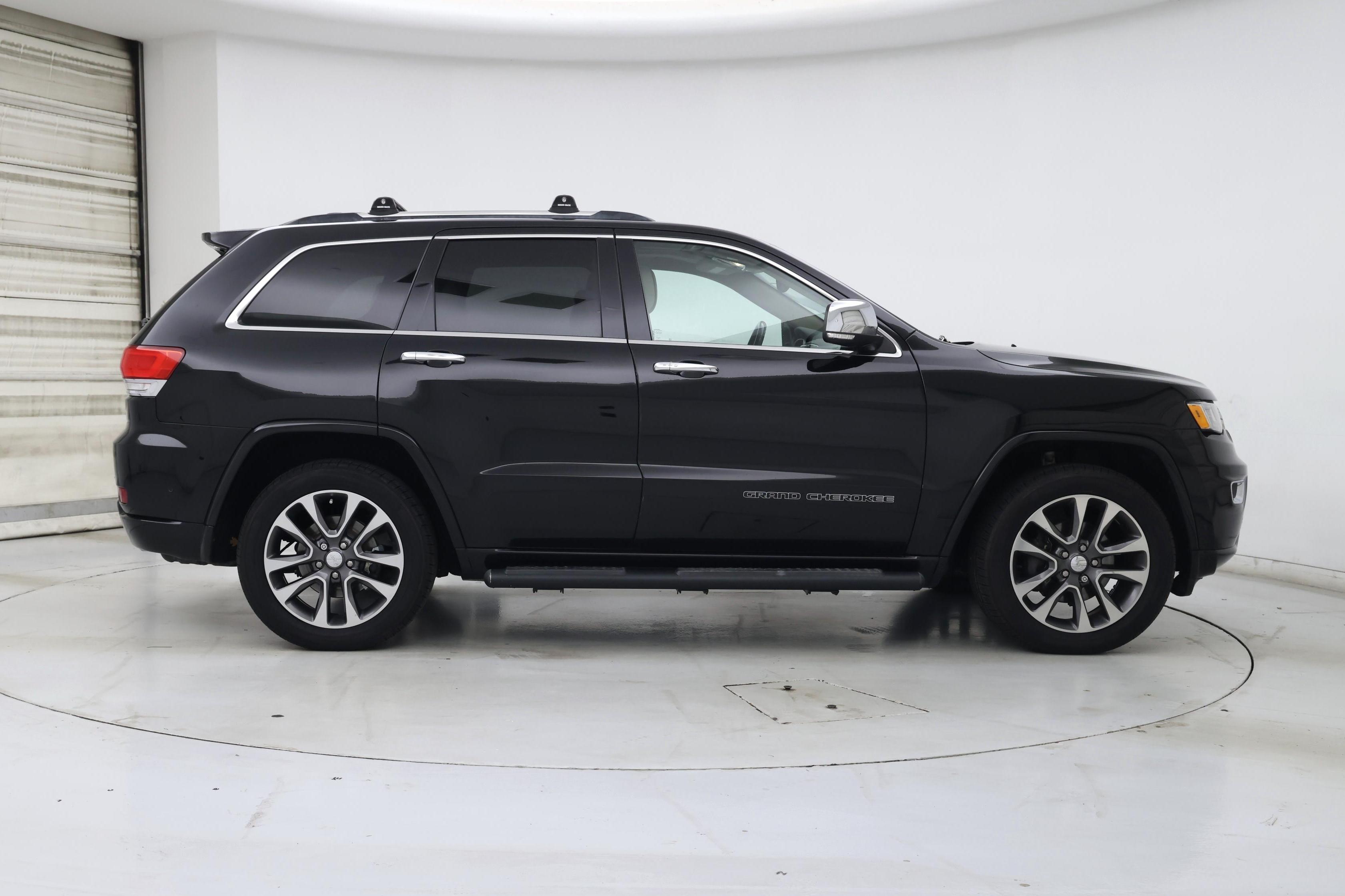 Thumbnail: 2017 Jeep Grand Cherokee - 7