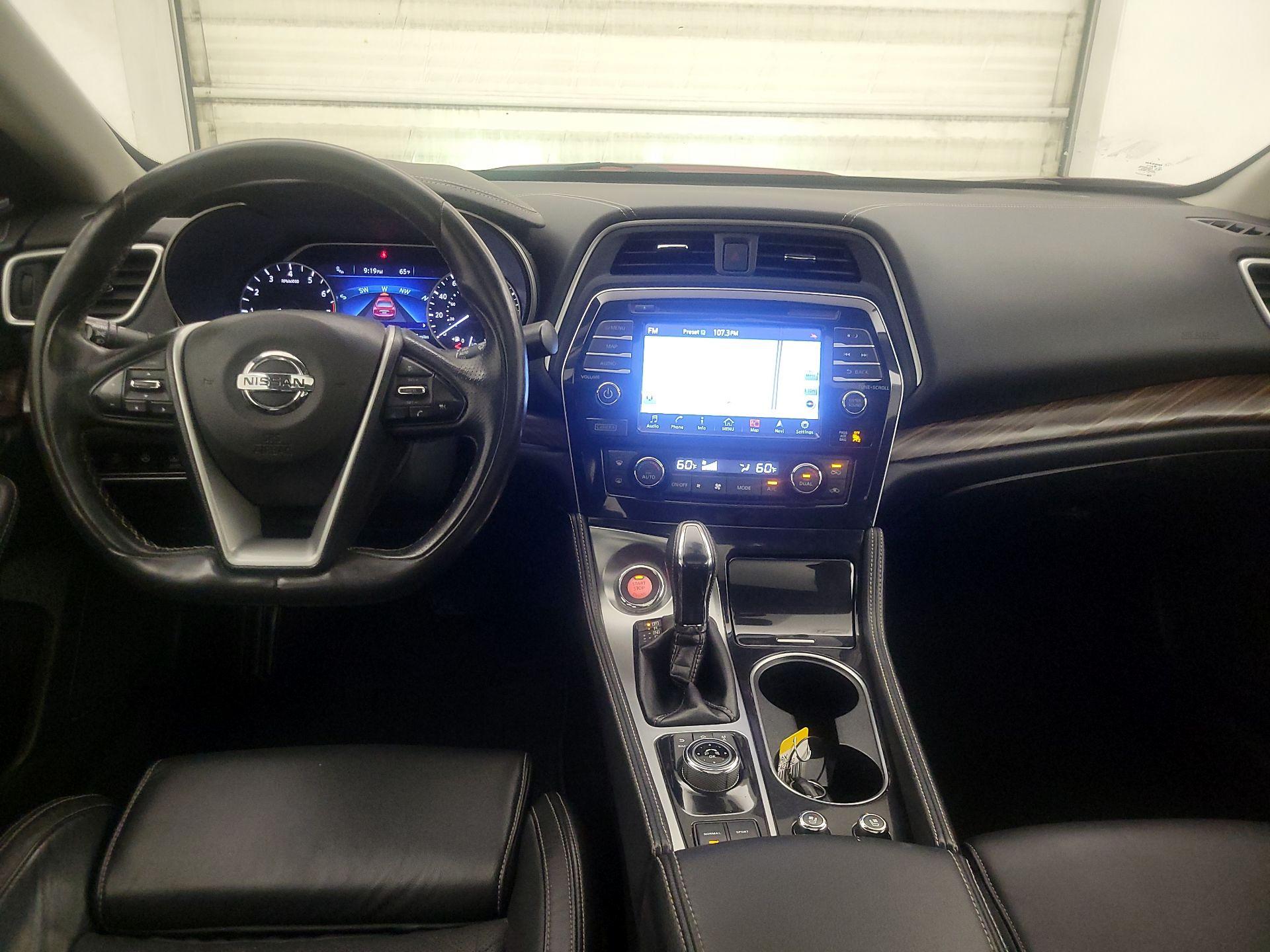 Thumbnail: 2017 Nissan Maxima - 9