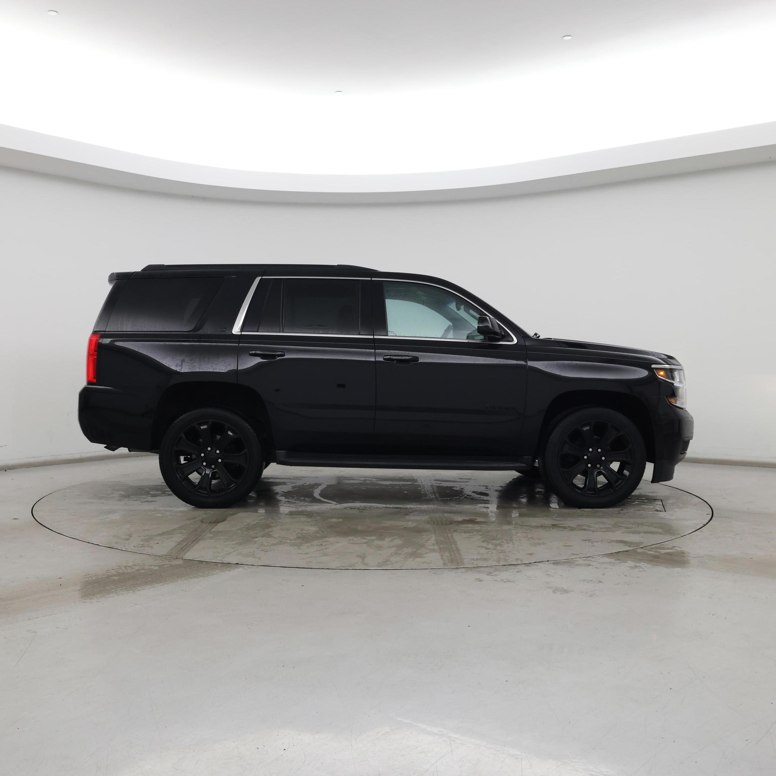 Thumbnail: 2020 Chevrolet Tahoe - 7