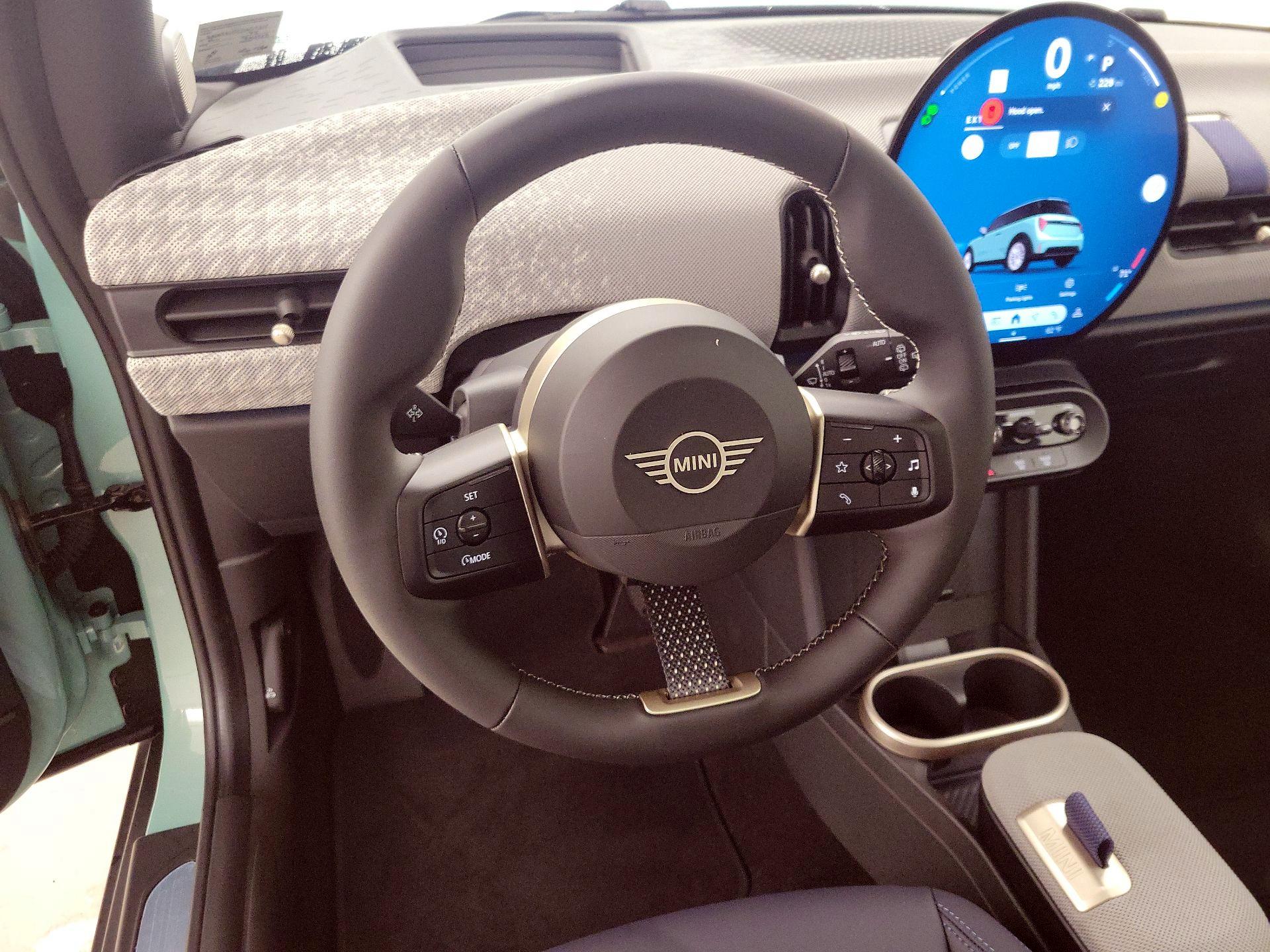 Thumbnail: 2025 MINI Cooper Hardtop - 10