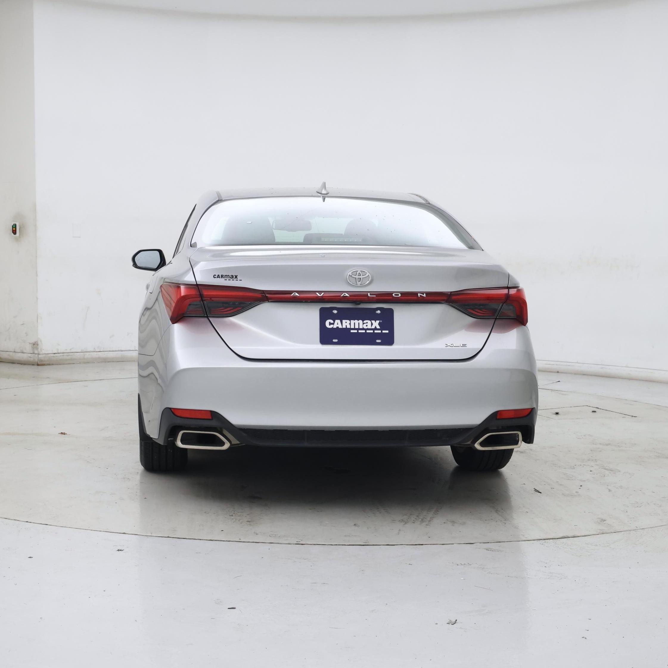 Thumbnail: 2020 Toyota Avalon - 6