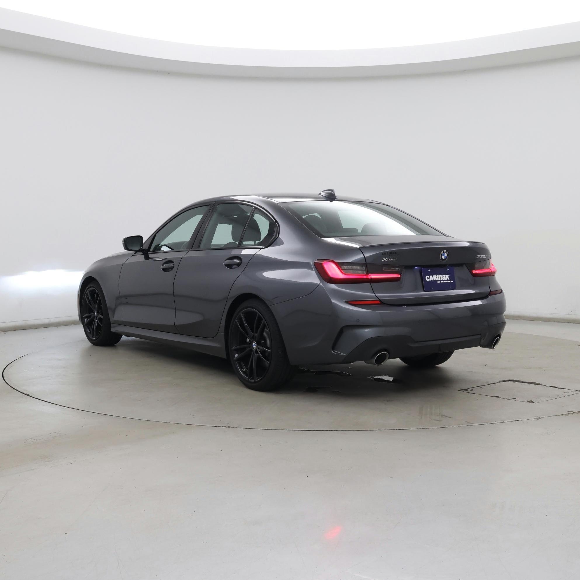Thumbnail: 2022 BMW 3 Series - 2