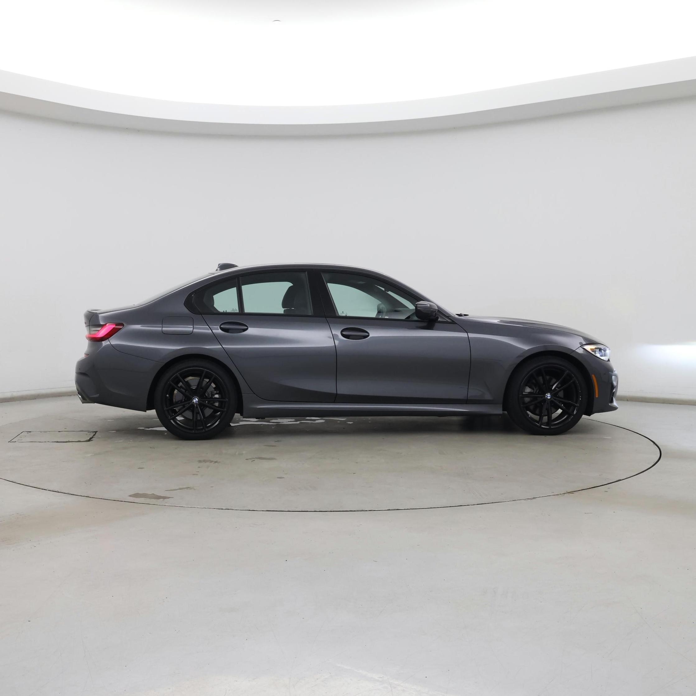 Thumbnail: 2022 BMW 3 Series - 7