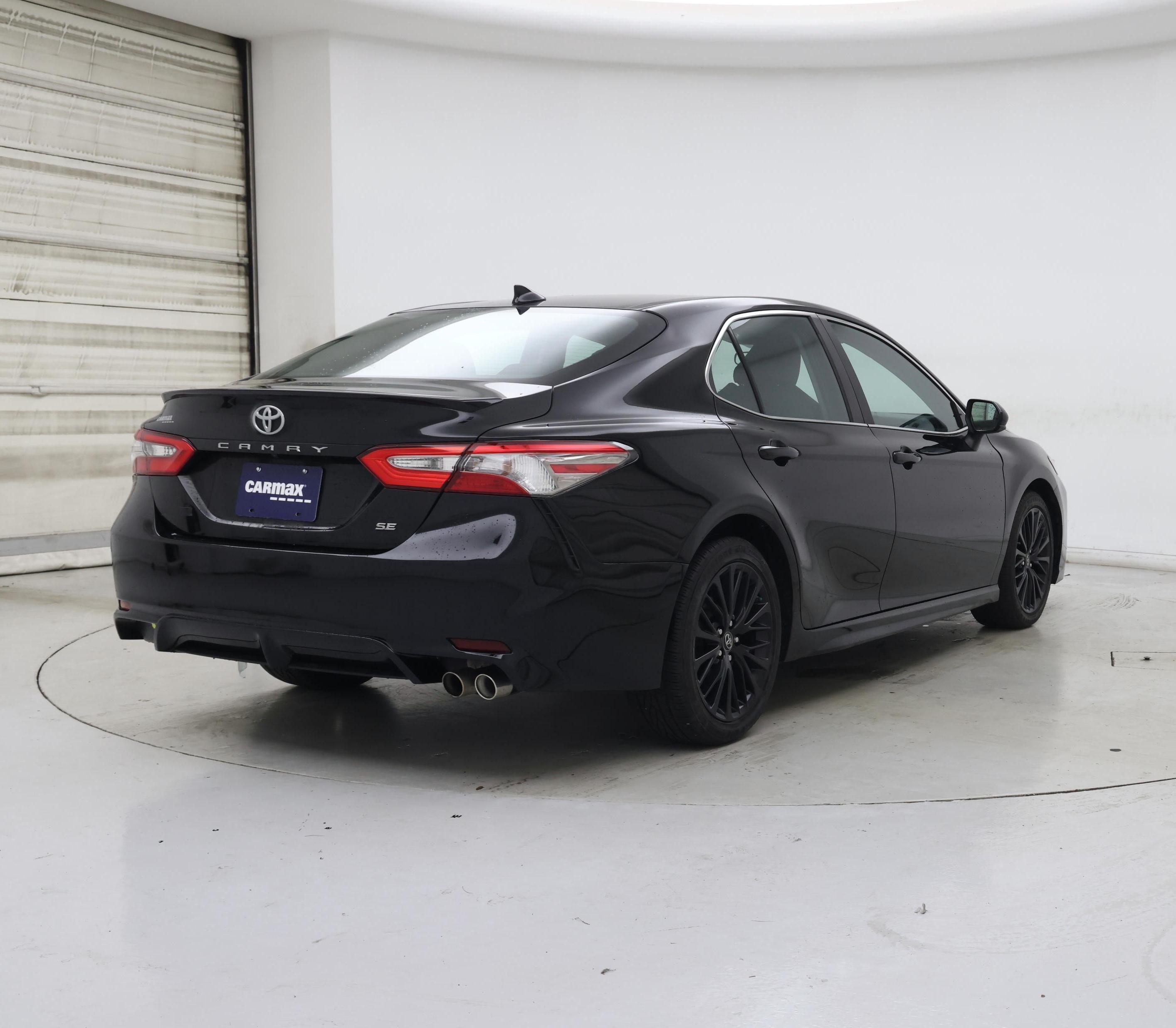 Thumbnail: 2019 Toyota Camry - 8