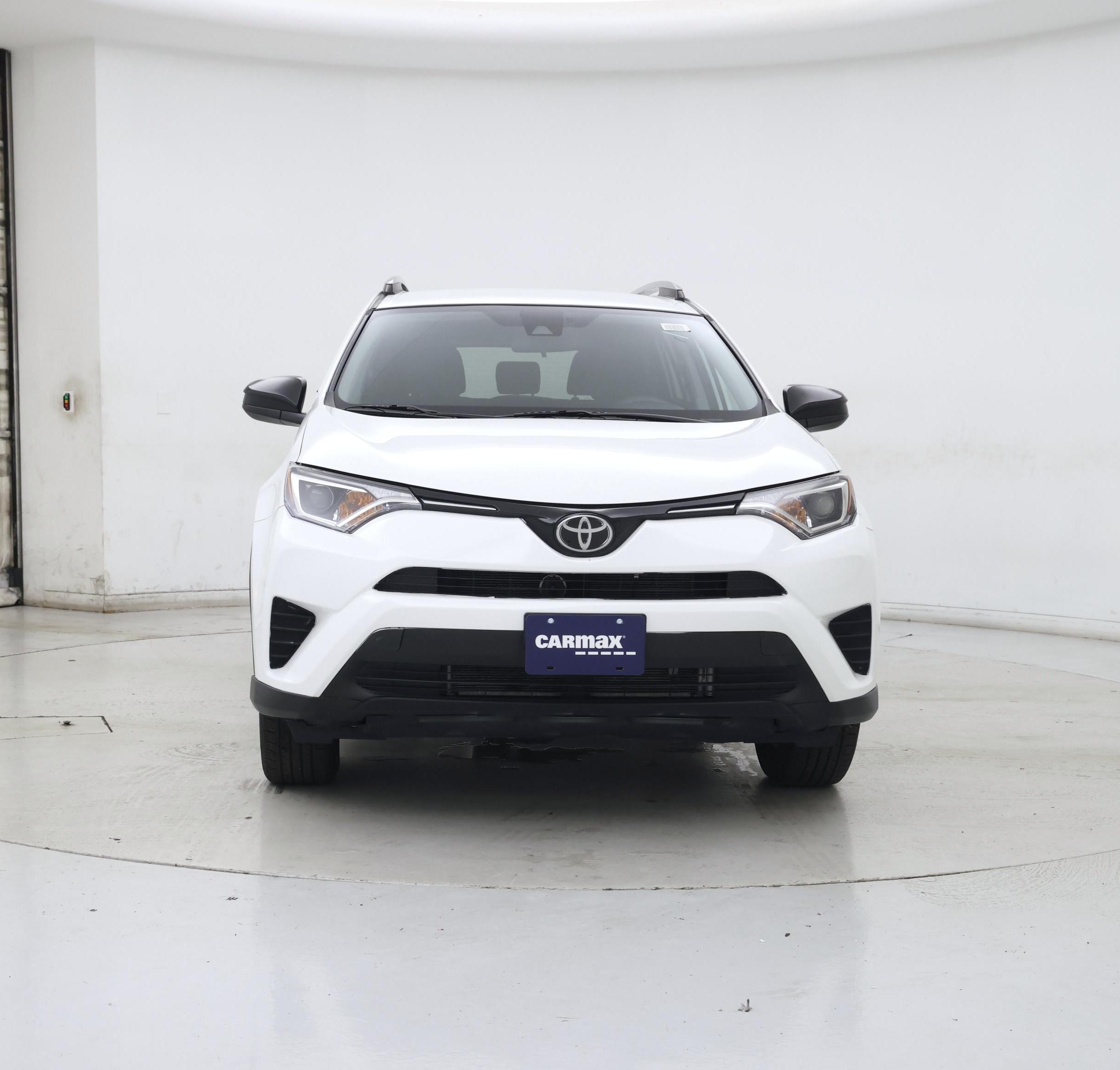 Thumbnail: 2018 Toyota RAV4 - 5