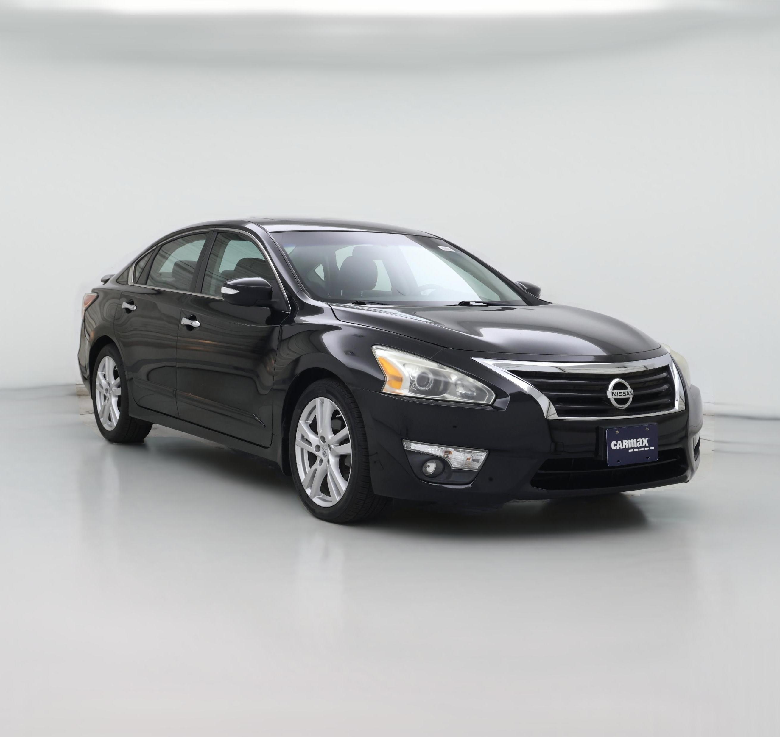 Thumbnail: 2014 Nissan Altima - 1
