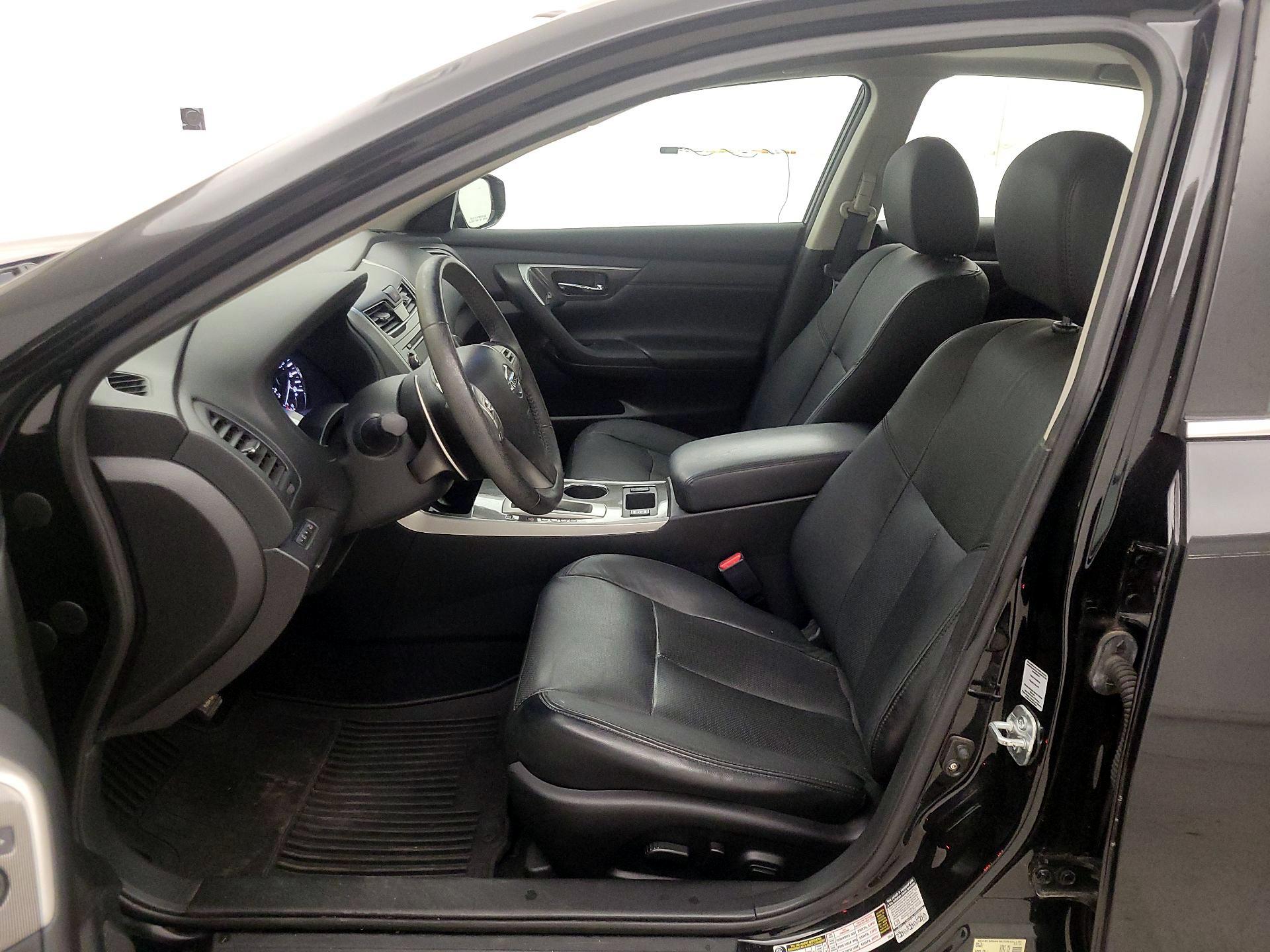 Thumbnail: 2014 Nissan Altima - 11
