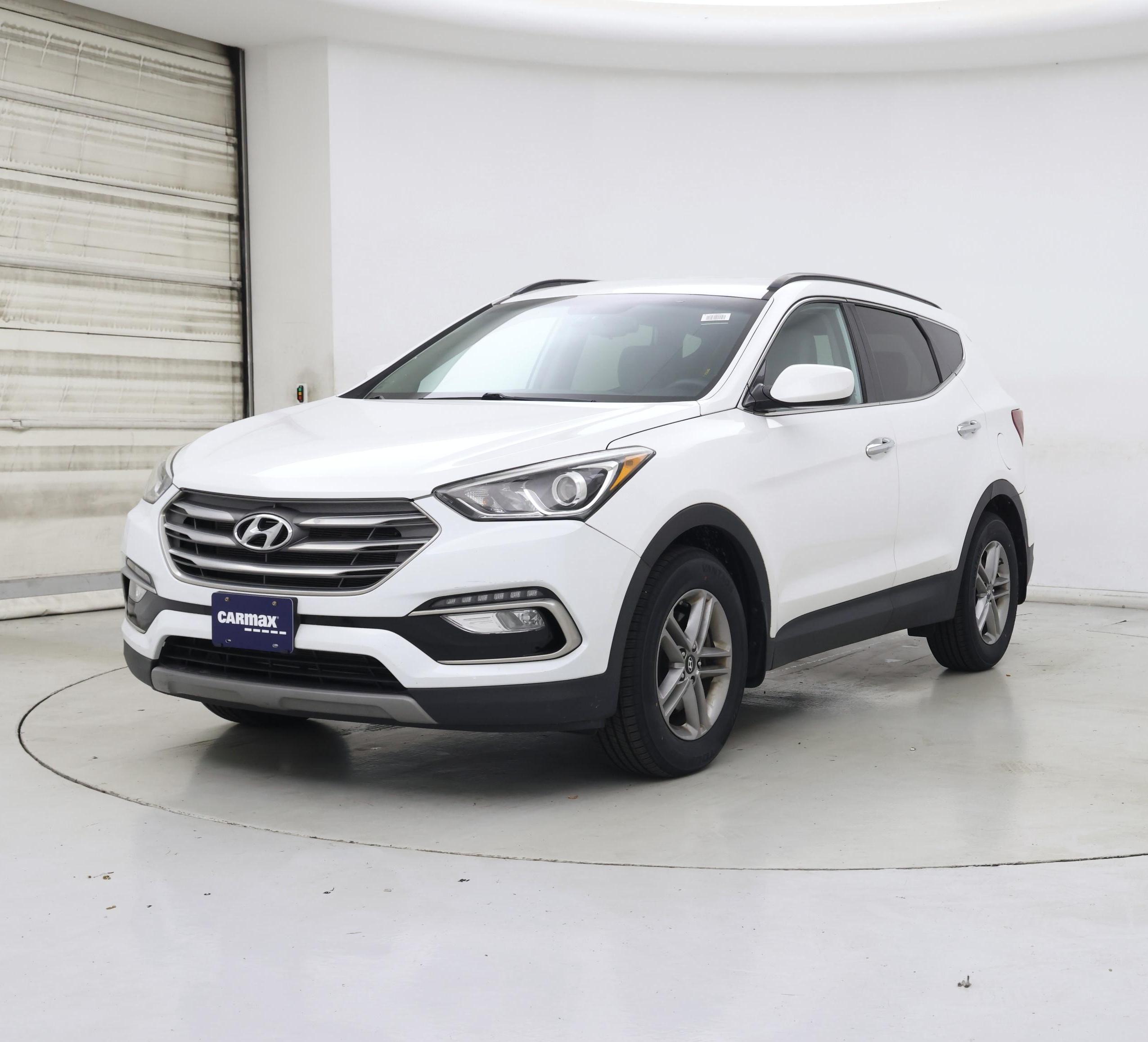 Thumbnail: 2017 Hyundai Santa Fe - 4