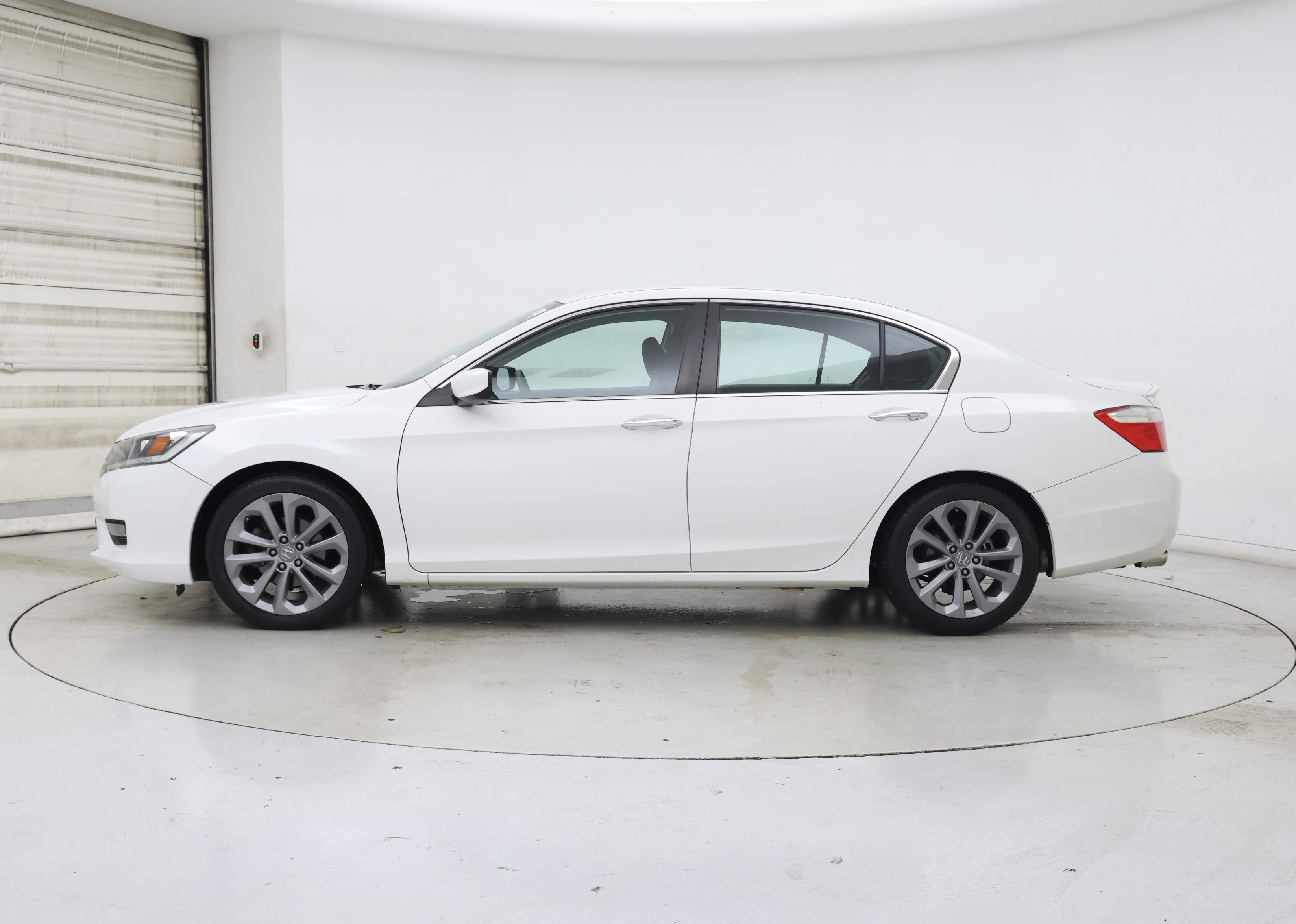 Thumbnail: 2015 Honda Accord - 3