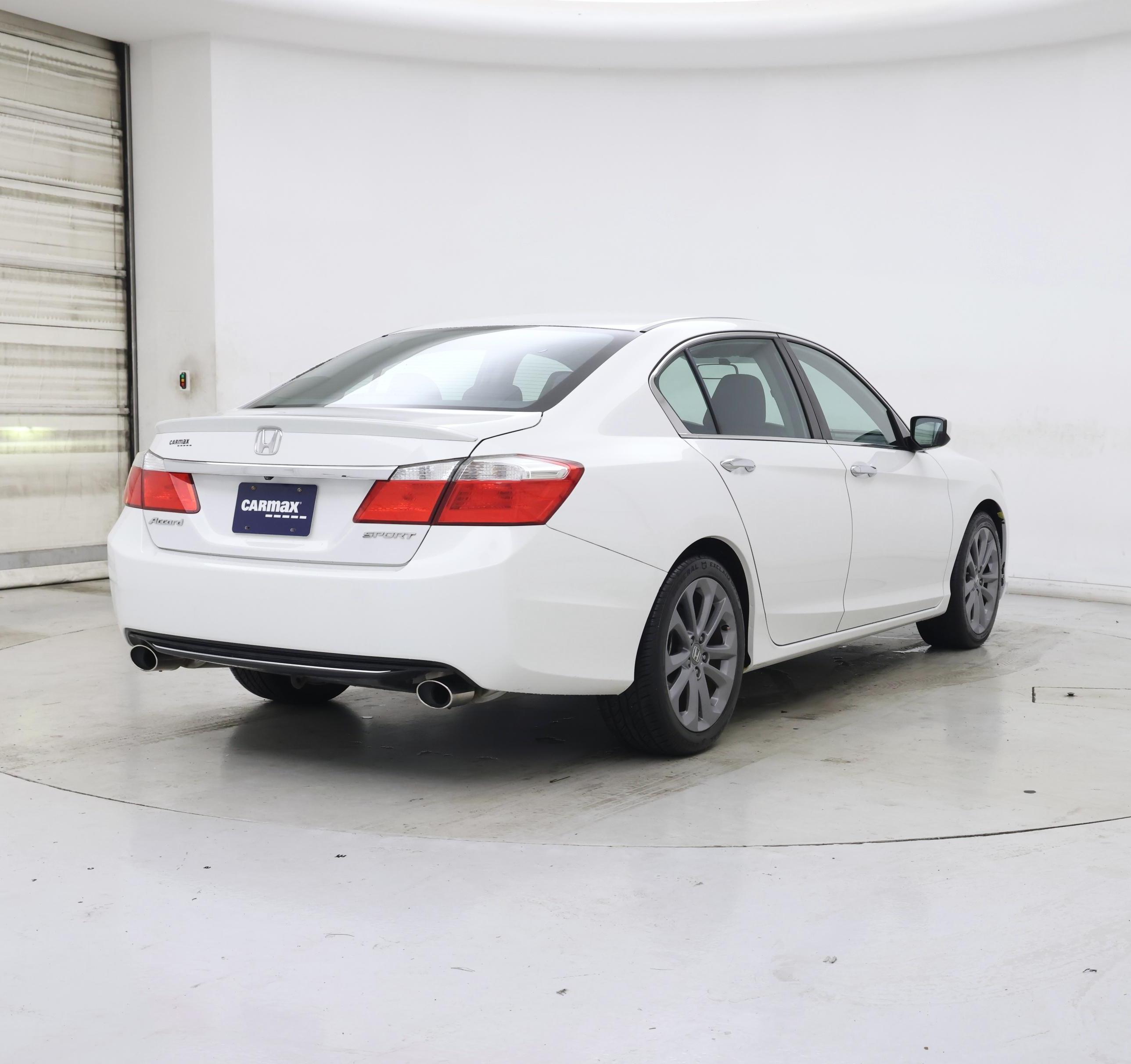 Thumbnail: 2015 Honda Accord - 8