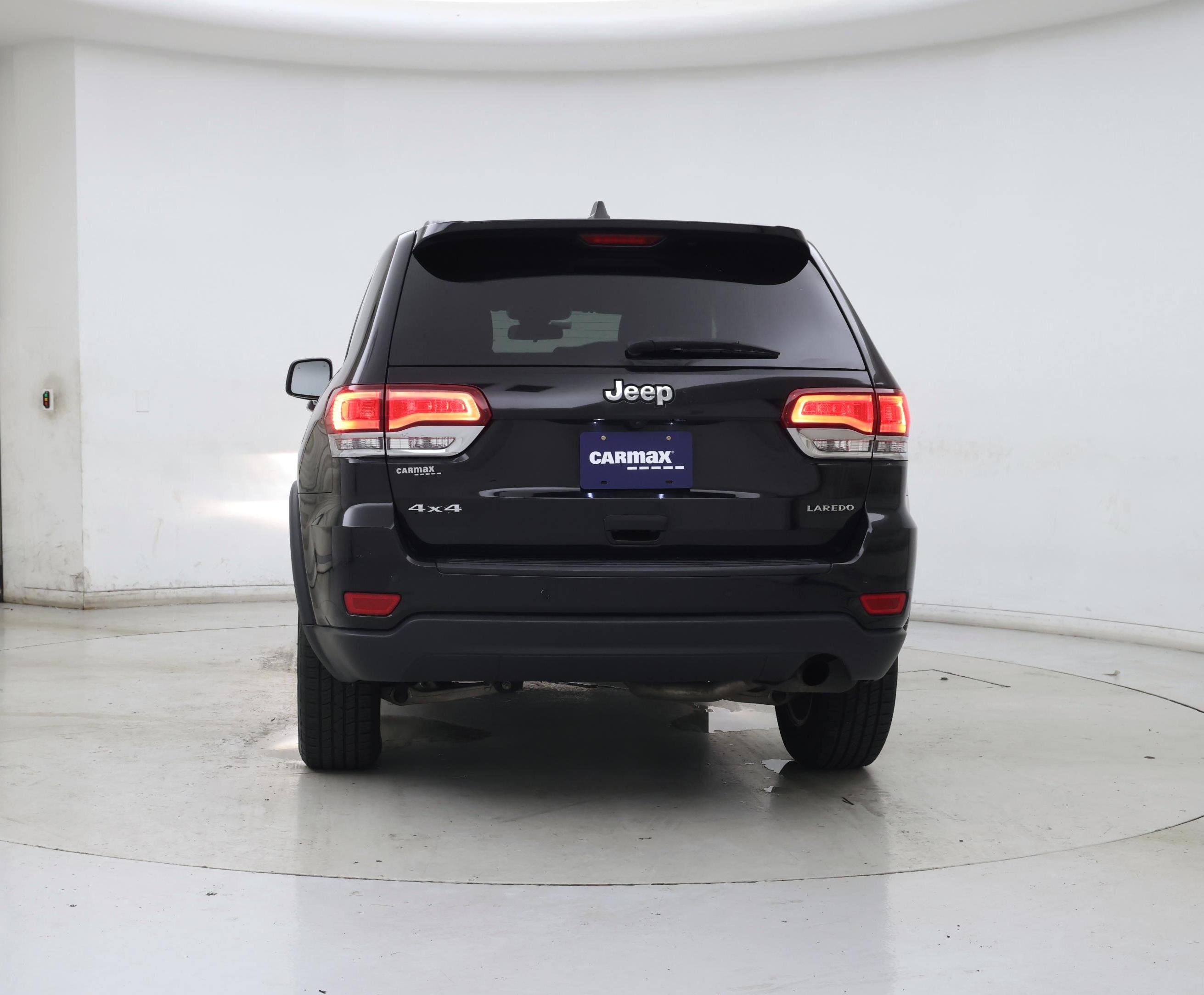 Thumbnail: 2020 Jeep Grand Cherokee - 6